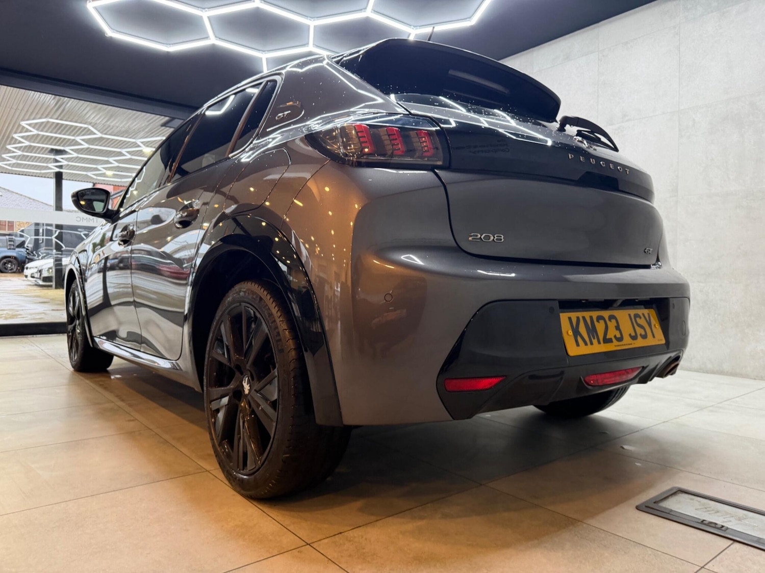 Used Peugeot 208 for sale - 77484538: Photo 8