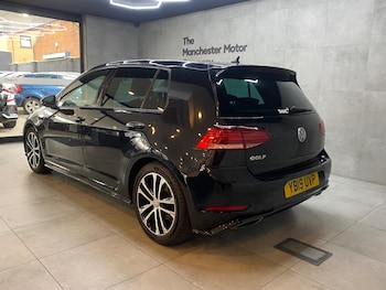 Used Volkswagen Golf 2019 for sale - 77839316: Photo