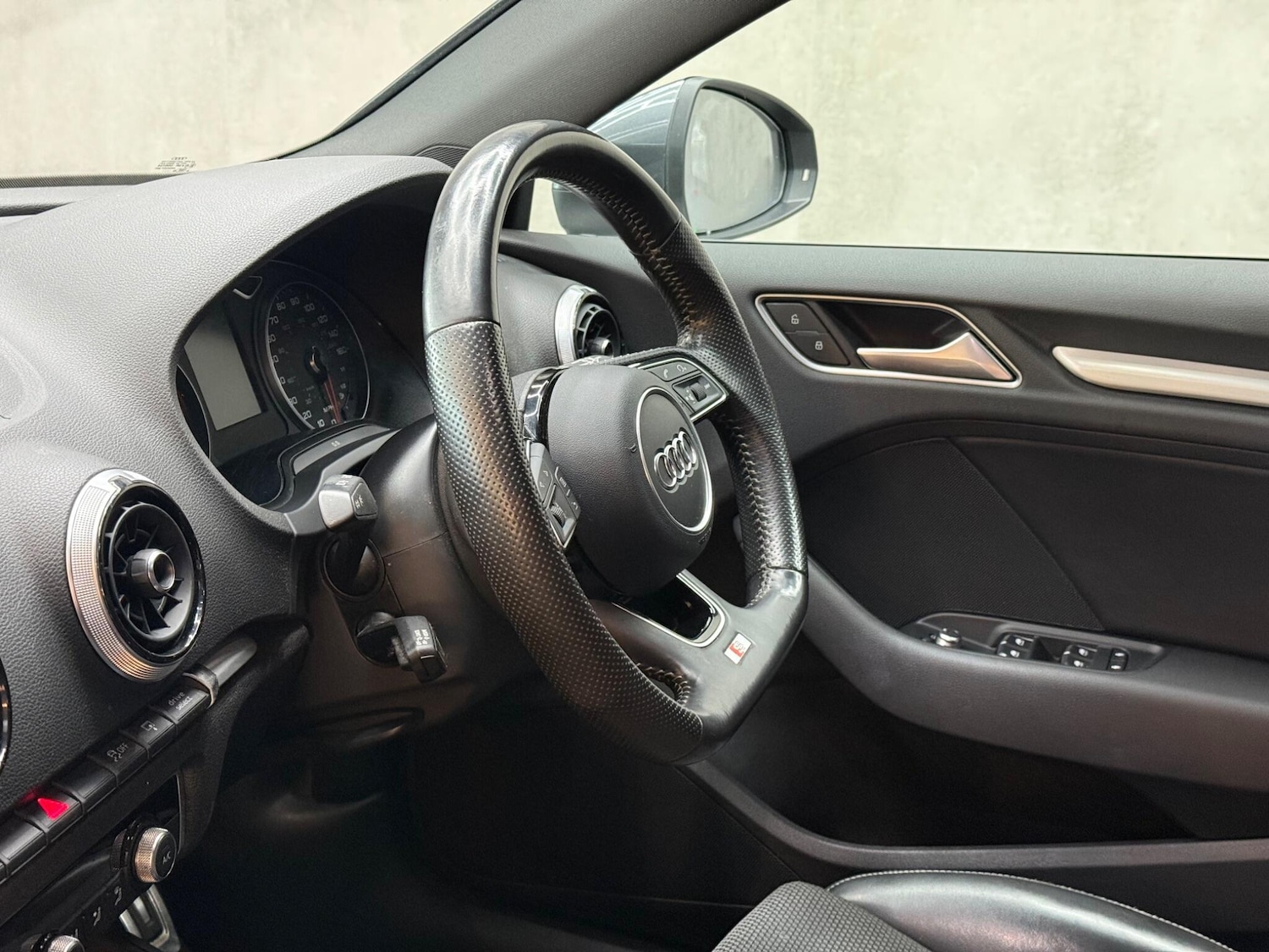 Used Audi A3 2016 for sale - 76759774: Photo 19