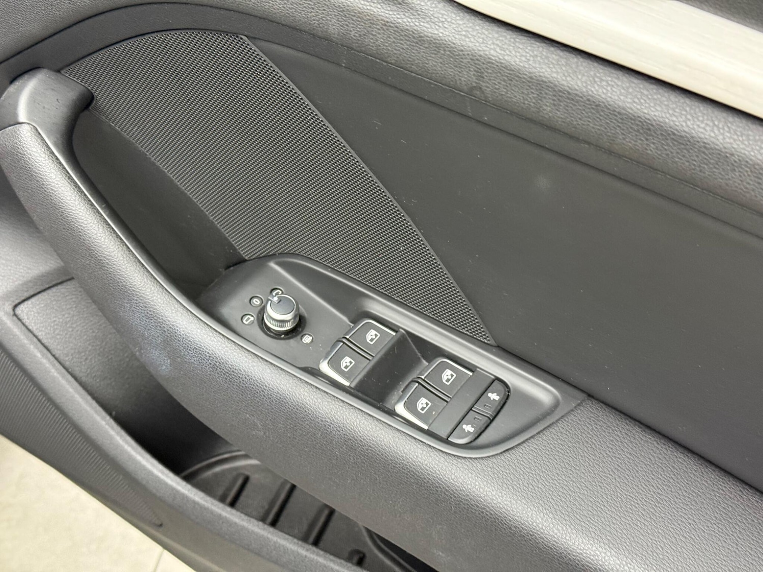 Used Audi A3 2016 for sale - 76759774: Photo 32