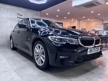 Used BMW 3 Series 2021 for sale - 76765802: Photo