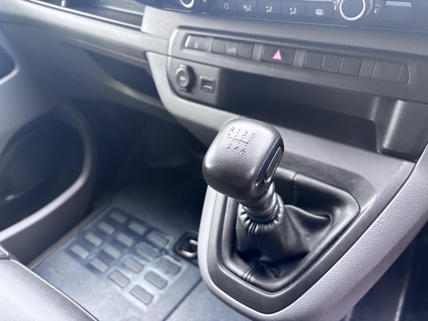 Used Citroen Dispatch 2021 for sale - 76753013: Photo 42