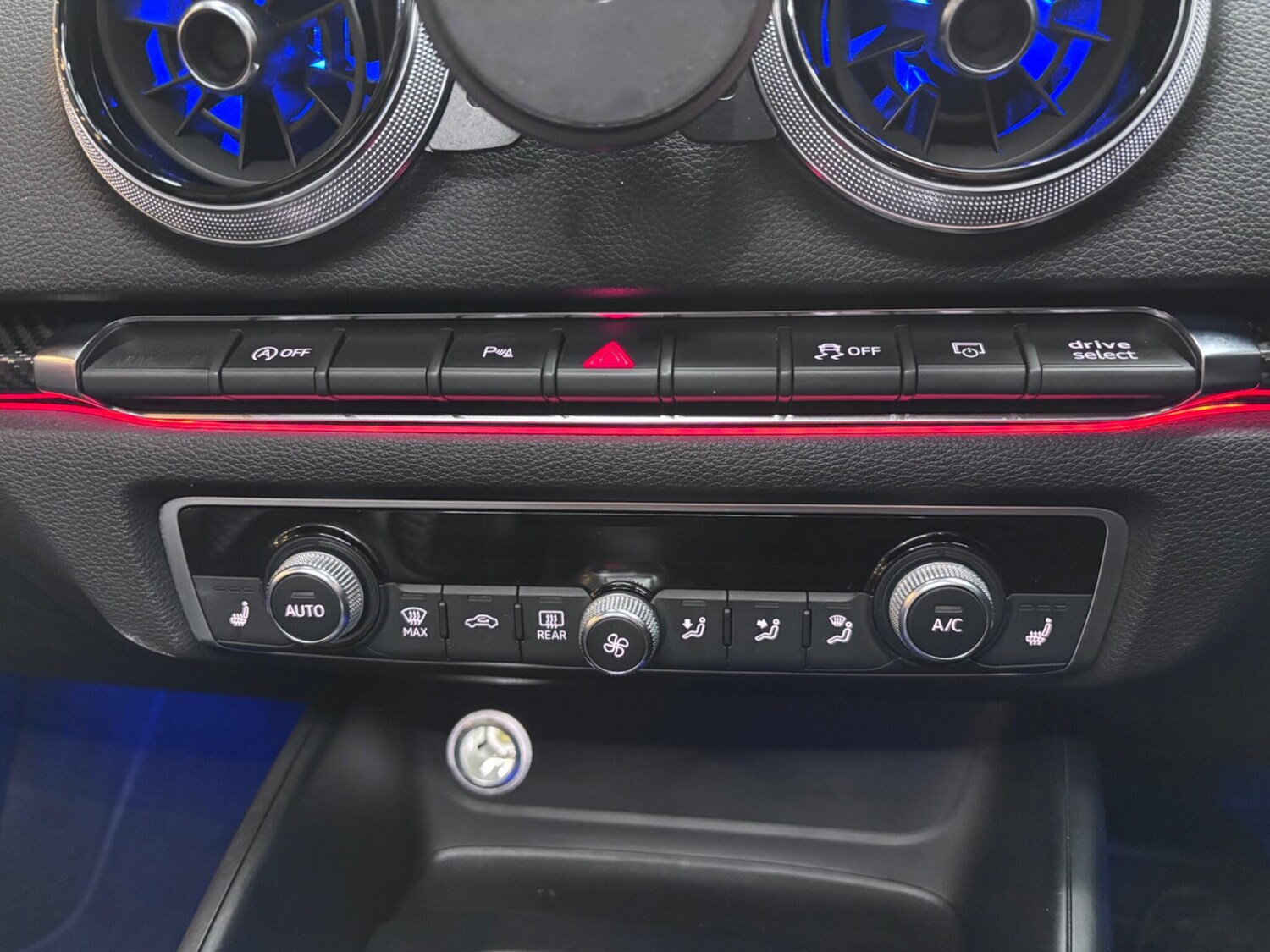 Used Audi RS3 2019 for sale - 77586688: Photo 16