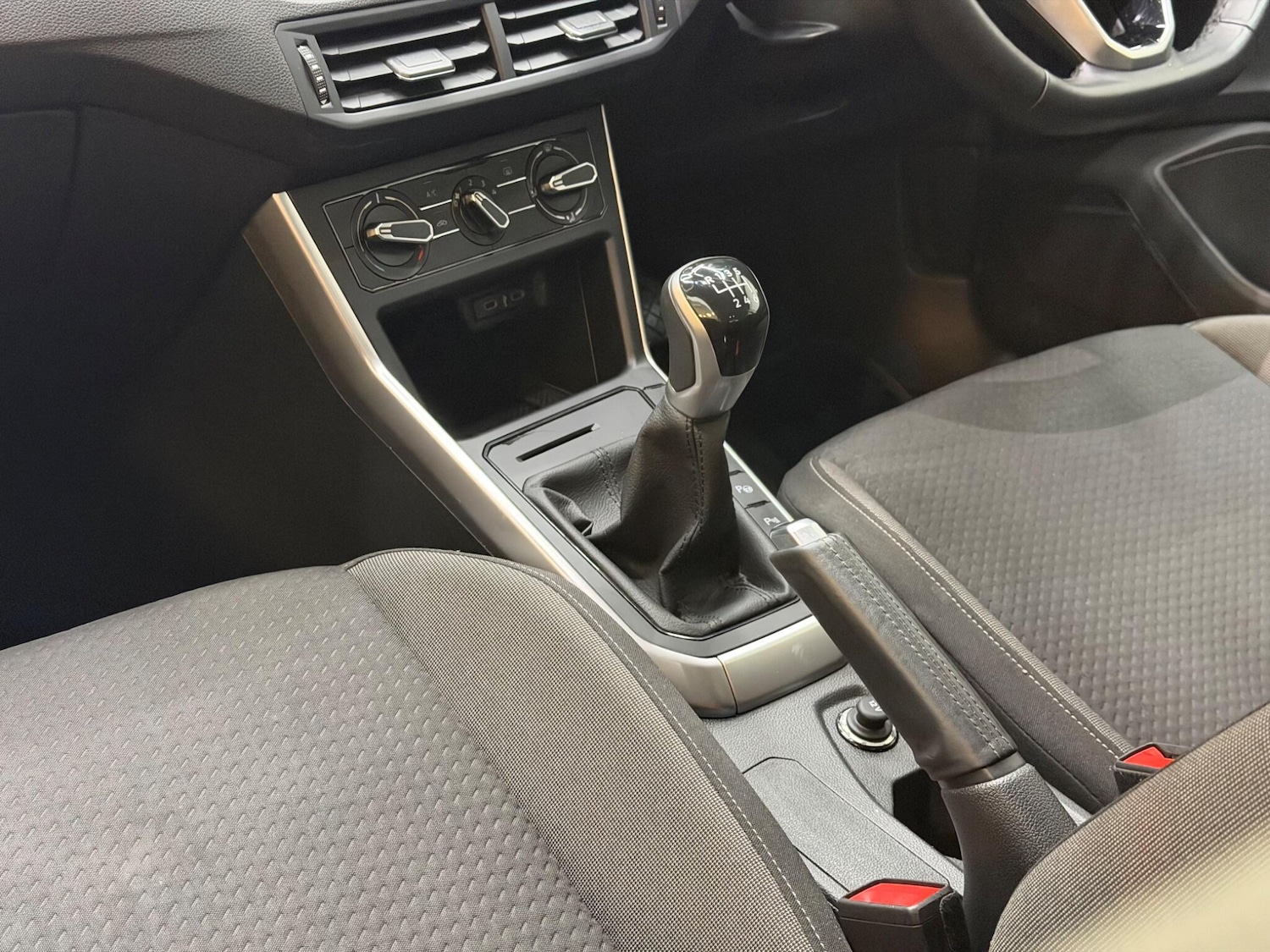 Used Volkswagen Taigo 2024 for sale - 77633951: Photo 16