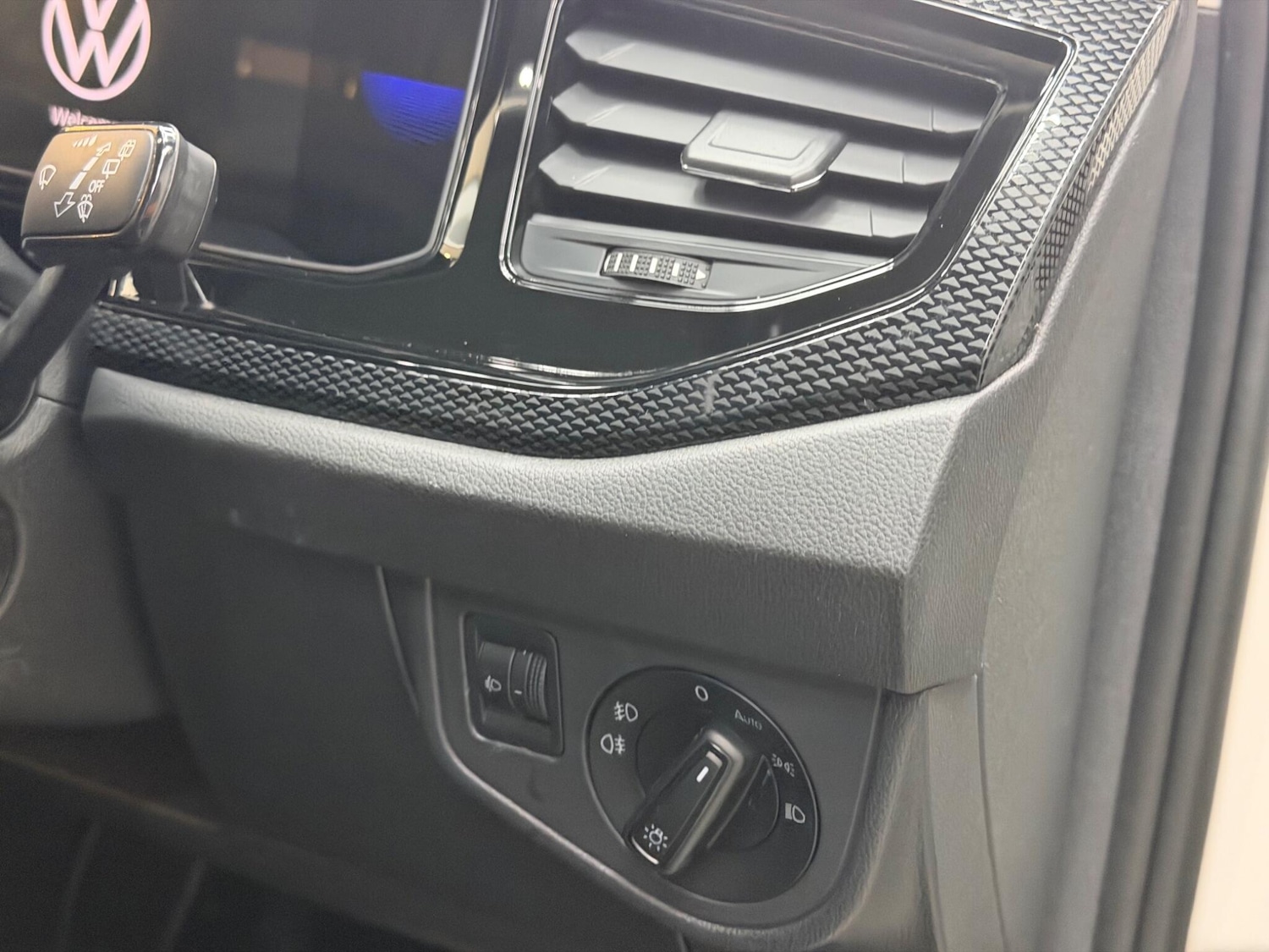 Used Volkswagen Taigo 2024 for sale - 77633951: Photo 30