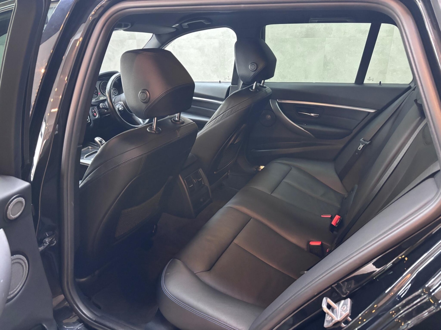 Used BMW 3 Series 2018 for sale - 77658833: Photo 15