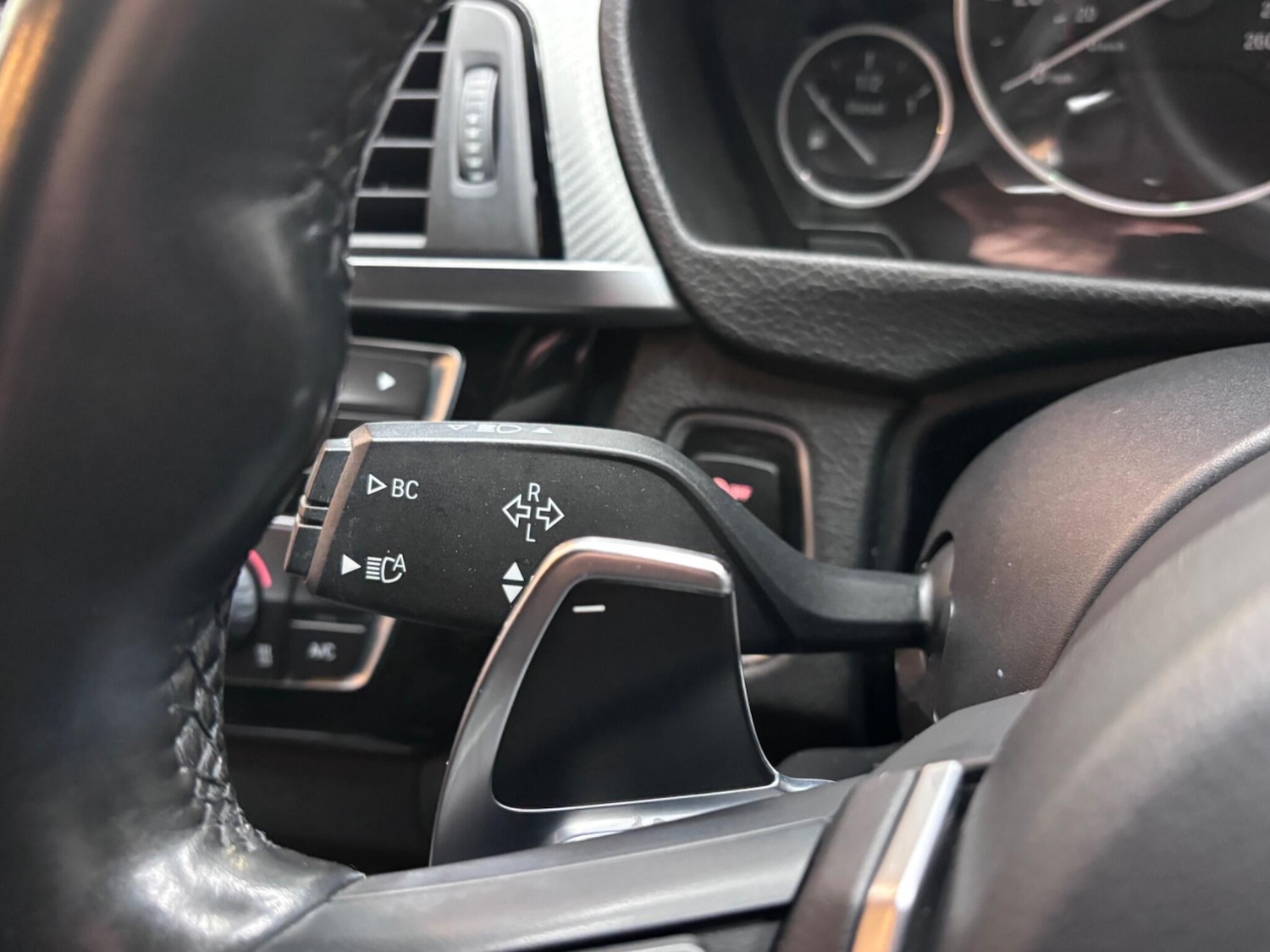 Used BMW 3 Series 2018 for sale - 77658833: Photo 28