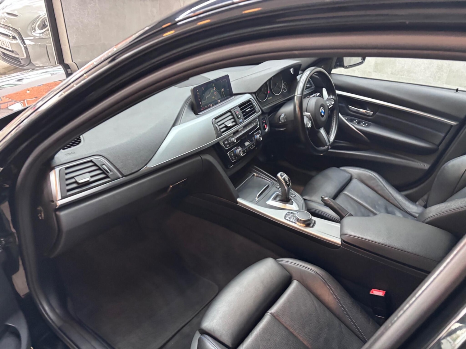 Used BMW 3 Series 2018 for sale - 77658833: Photo 41