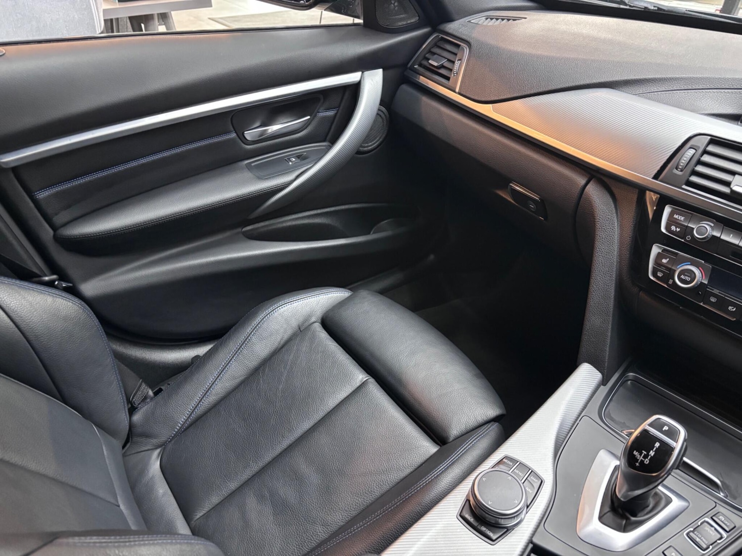 Used BMW 3 Series 2018 for sale - 77658833: Photo 44