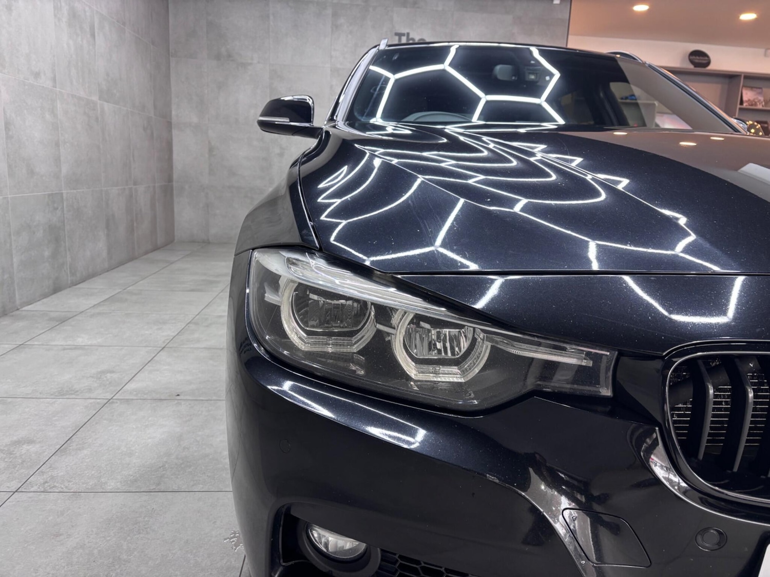 Used BMW 3 Series 2018 for sale - 77658833: Photo 49