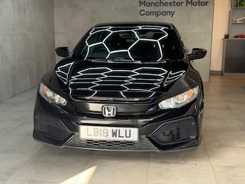 Used Honda Civic 2018 for sale - 77824068: Photo