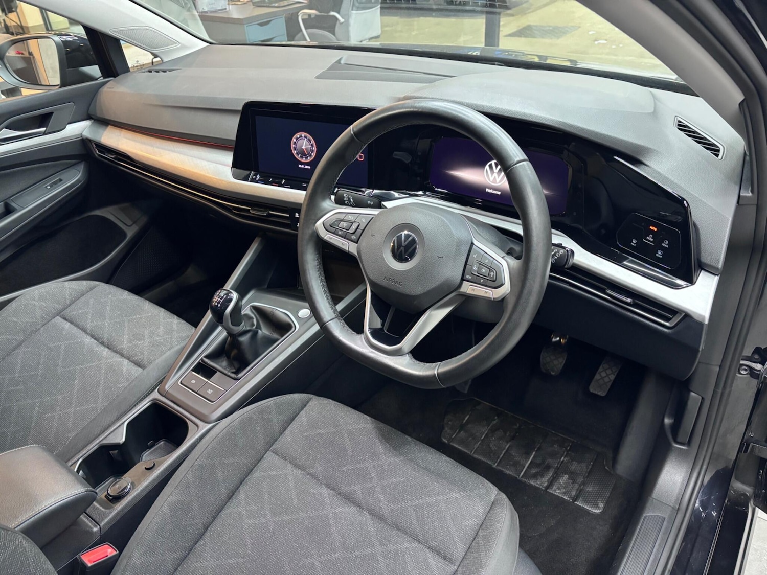 Used Volkswagen Golf 2023 for sale - 77306224: Photo 17