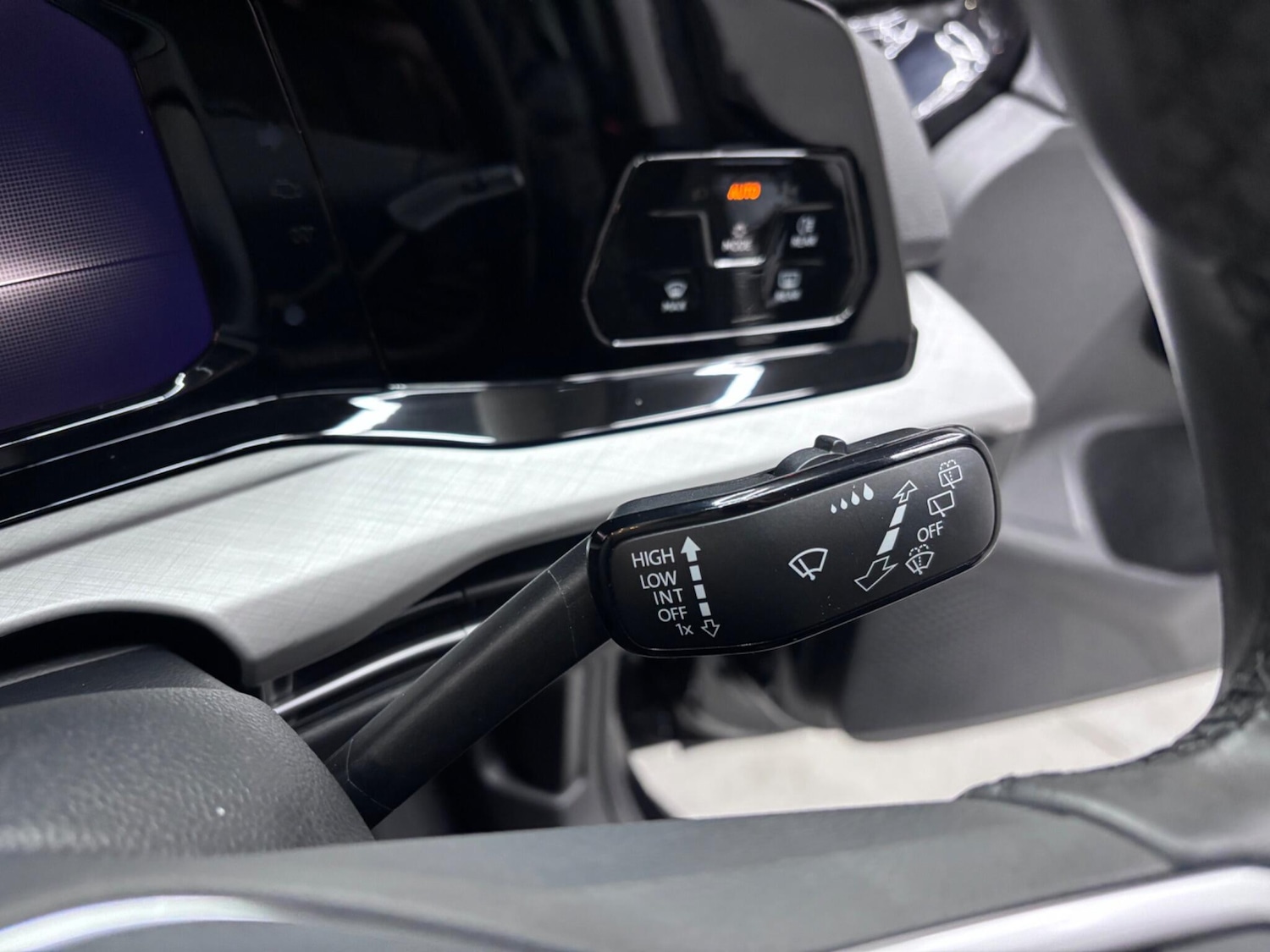 Used Volkswagen Golf 2023 for sale - 77306224: Photo 63