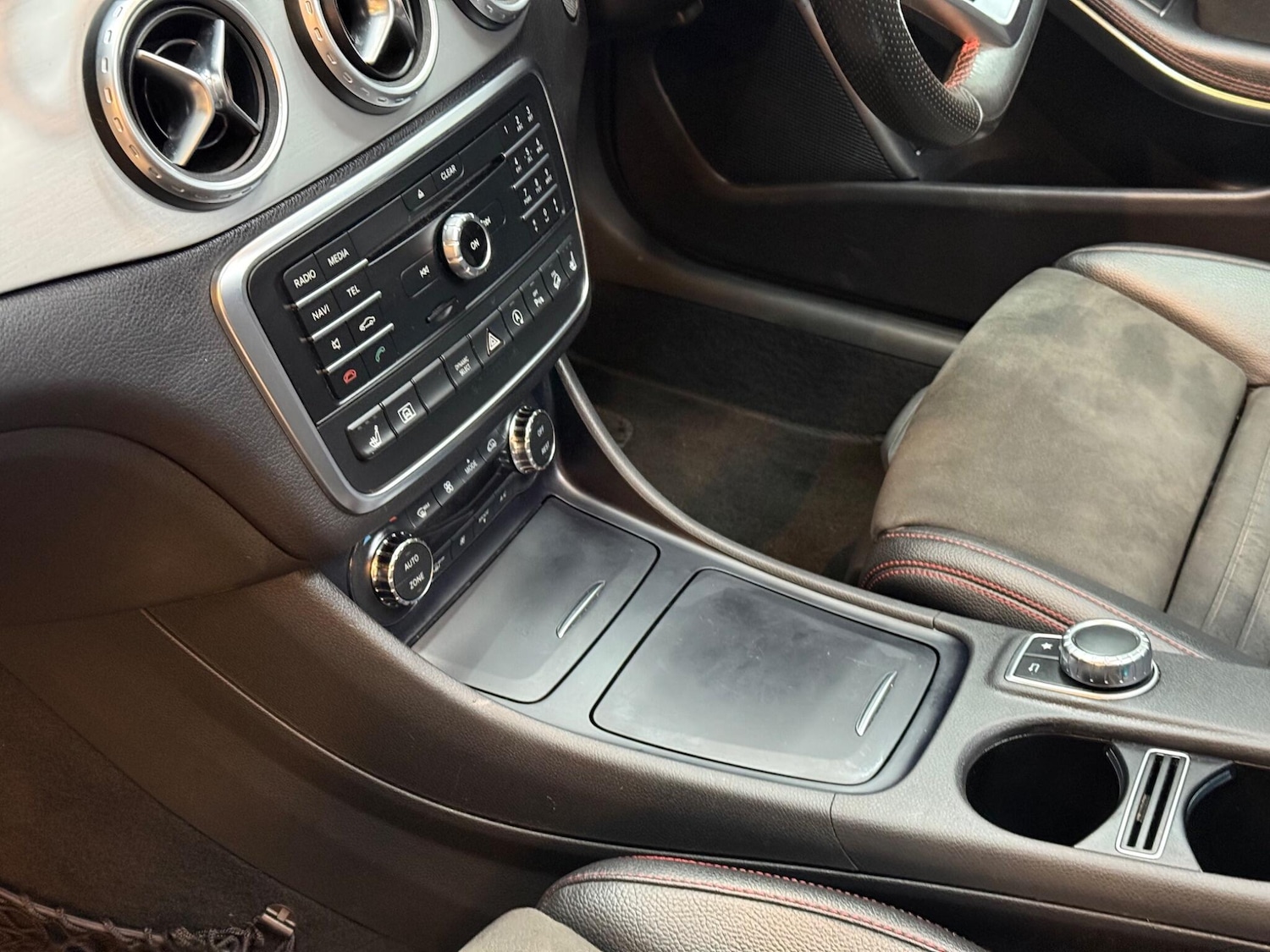 Used Mercedes-Benz GLA 2016 for sale - 76613101: Photo 20