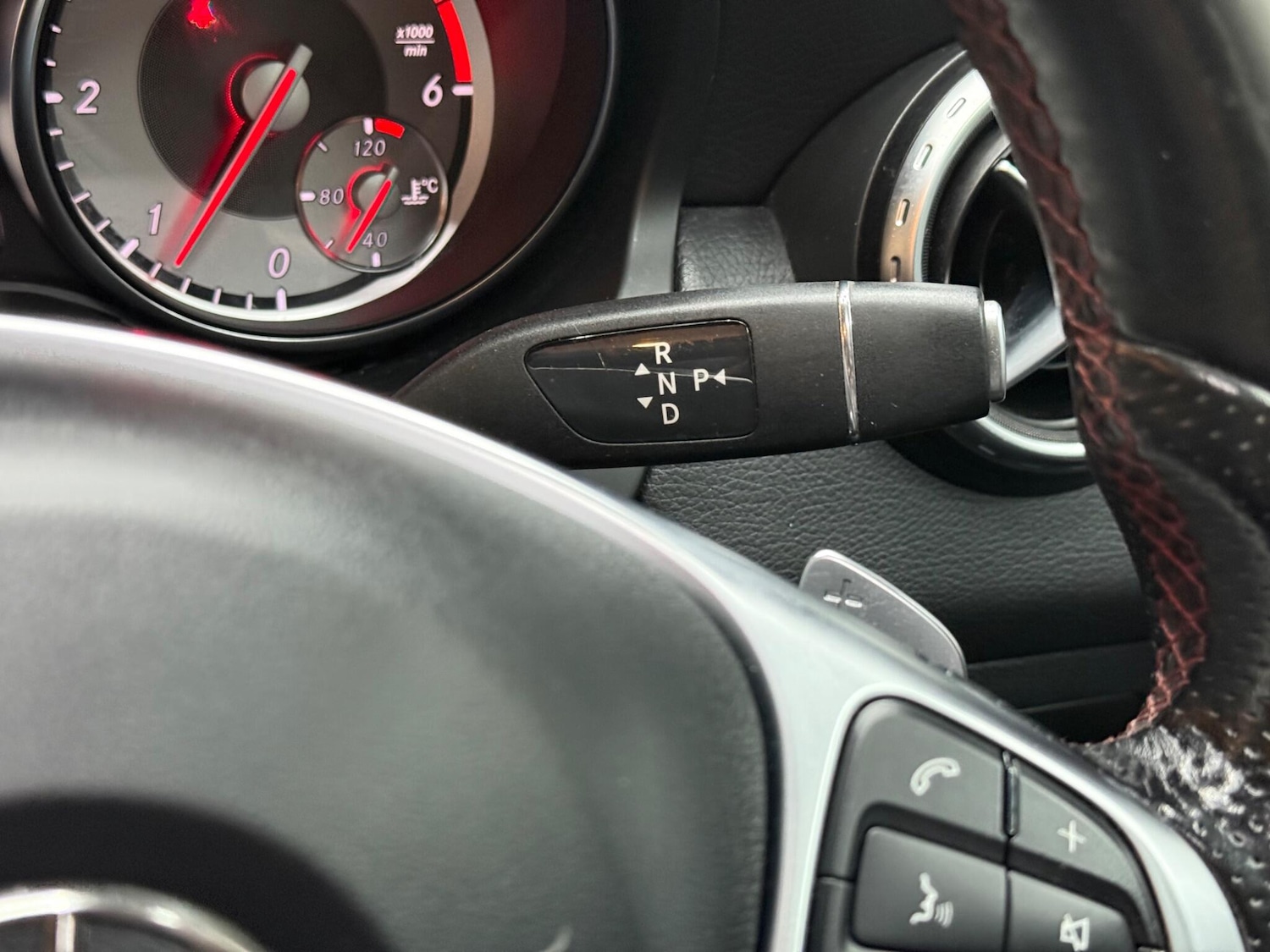 Used Mercedes-Benz GLA 2016 for sale - 76613101: Photo 31