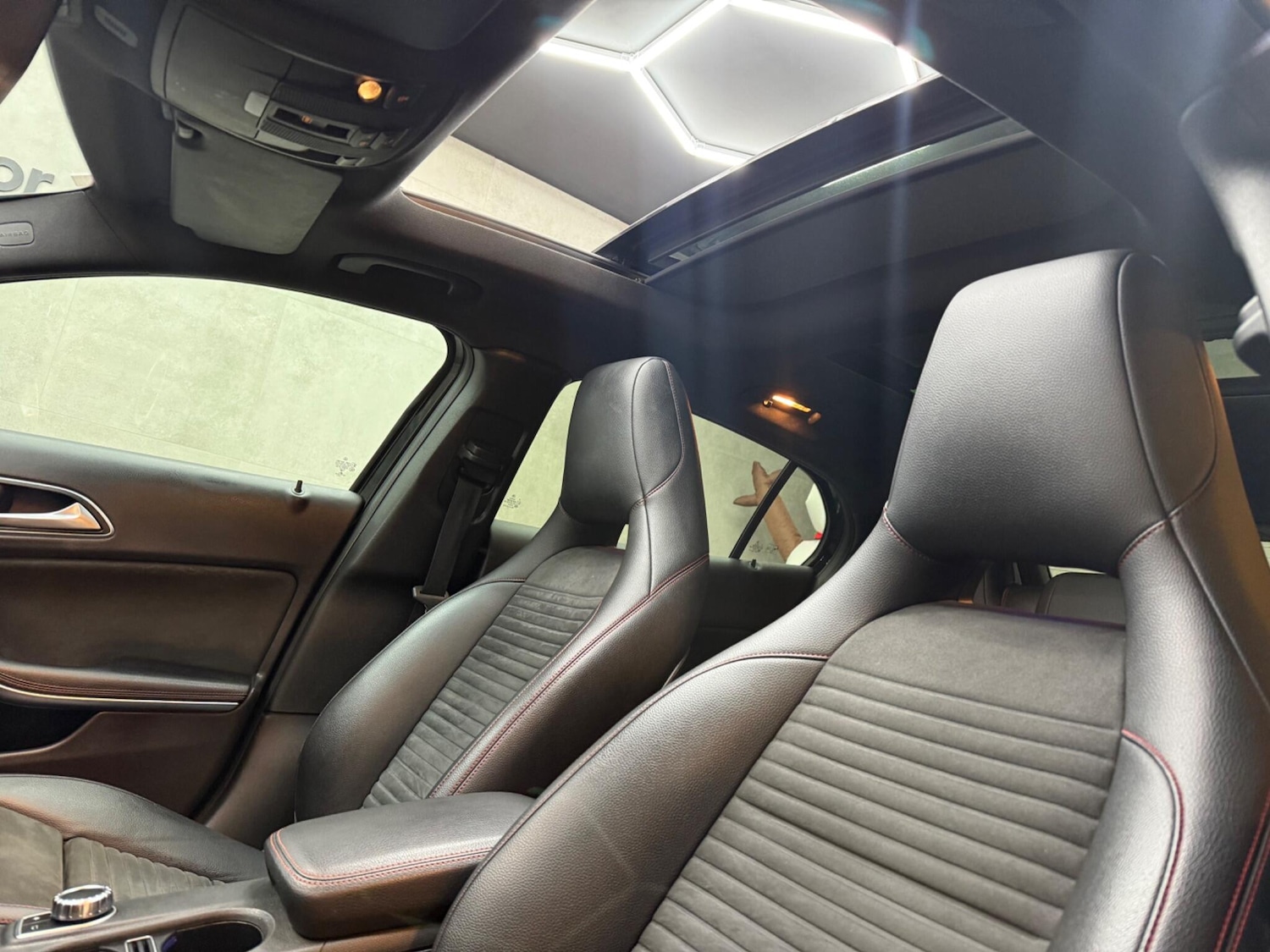 Used Mercedes-Benz GLA 2016 for sale - 76613101: Photo 55