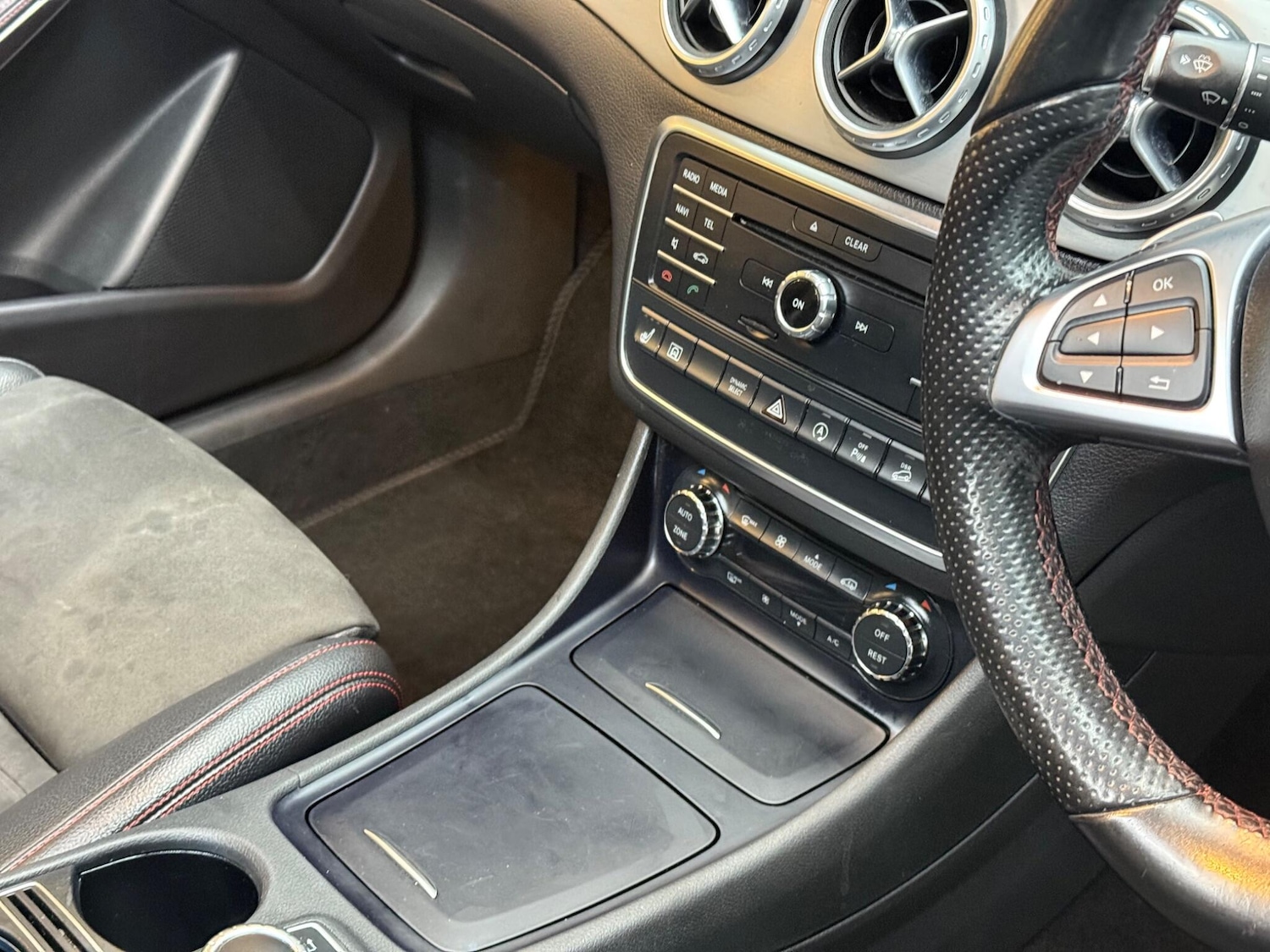 Used Mercedes-Benz GLA 2016 for sale - 76613101: Photo 63