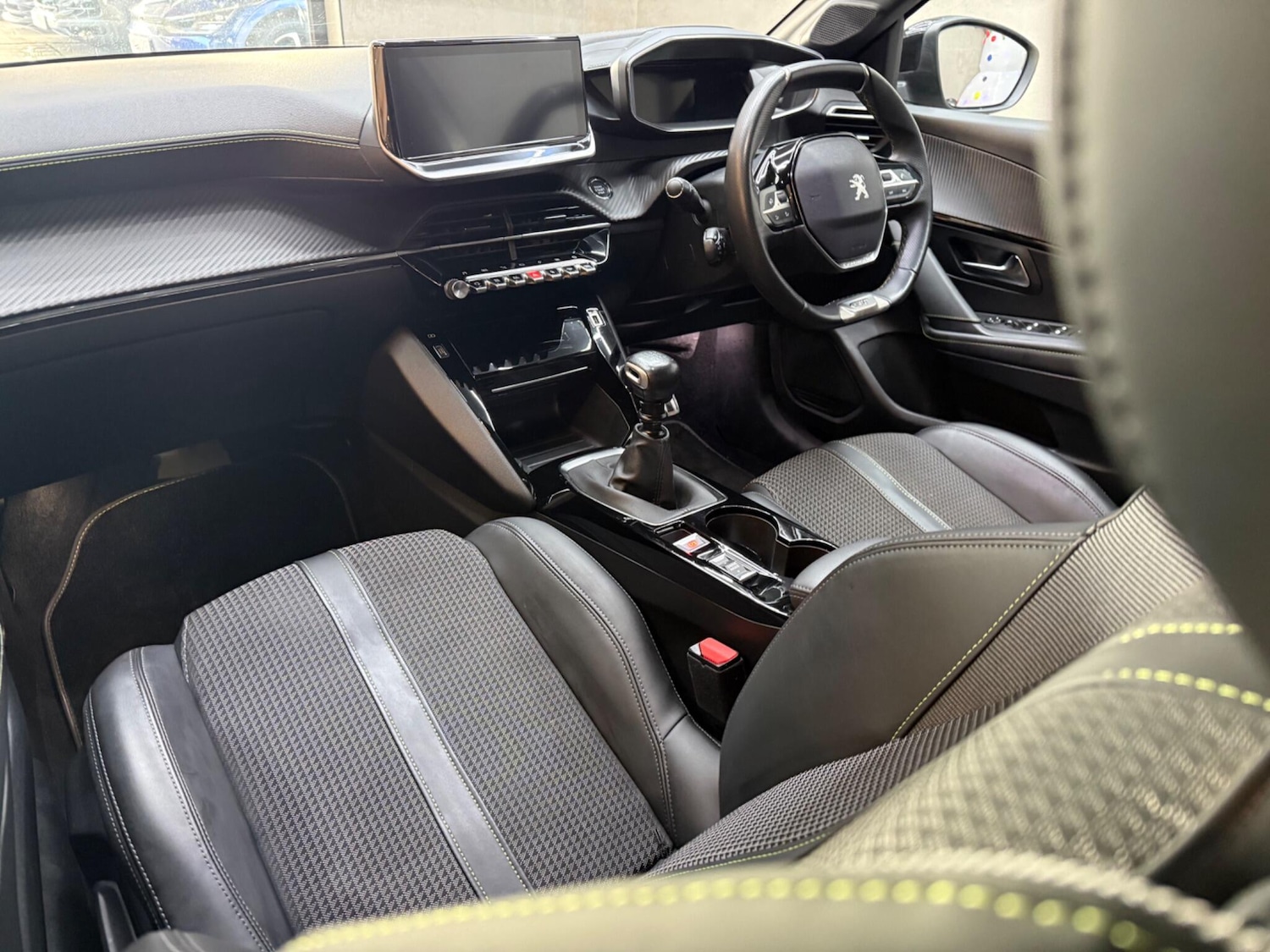 Used Peugeot 208 2023 for sale - 76913603: Photo 13