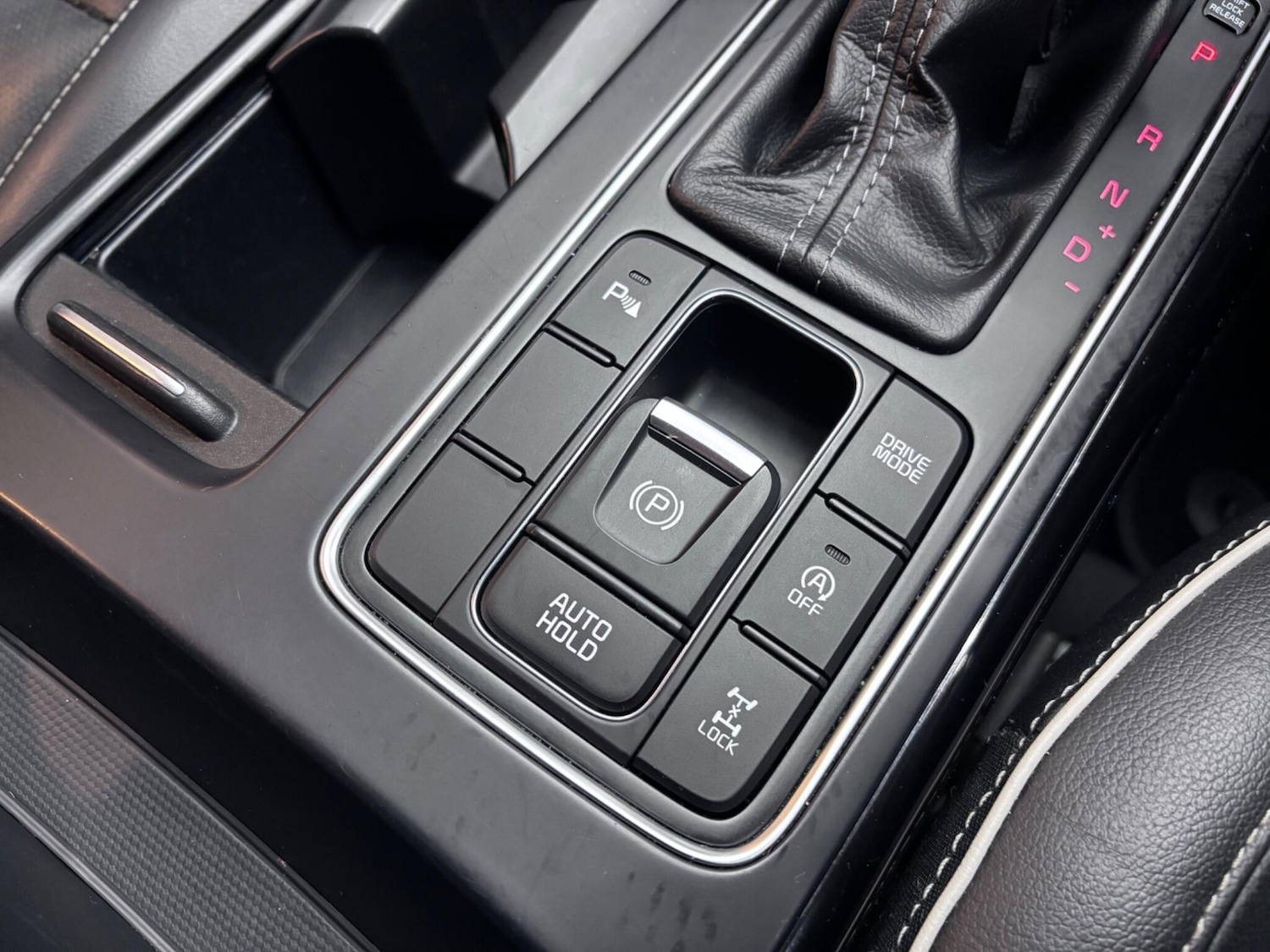 Used Kia Sorento 2018 for sale - 77230544: Photo 13