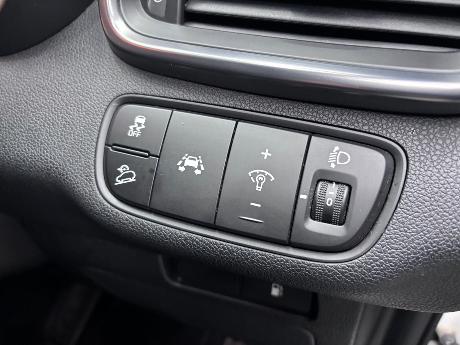 Used Kia Sorento 2018 for sale - 77230544: Photo 18