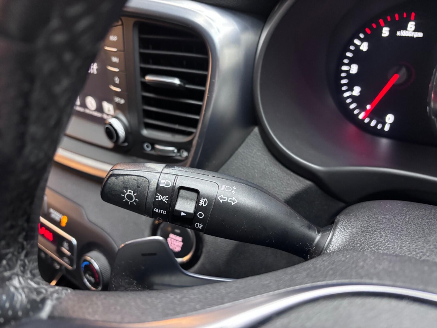 Used Kia Sorento 2018 for sale - 77230544: Photo 22