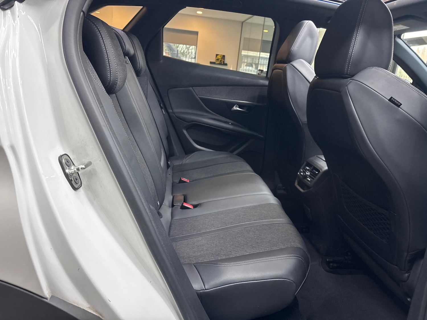 Used Peugeot 3008 2019 for sale - 77612530: Photo 24