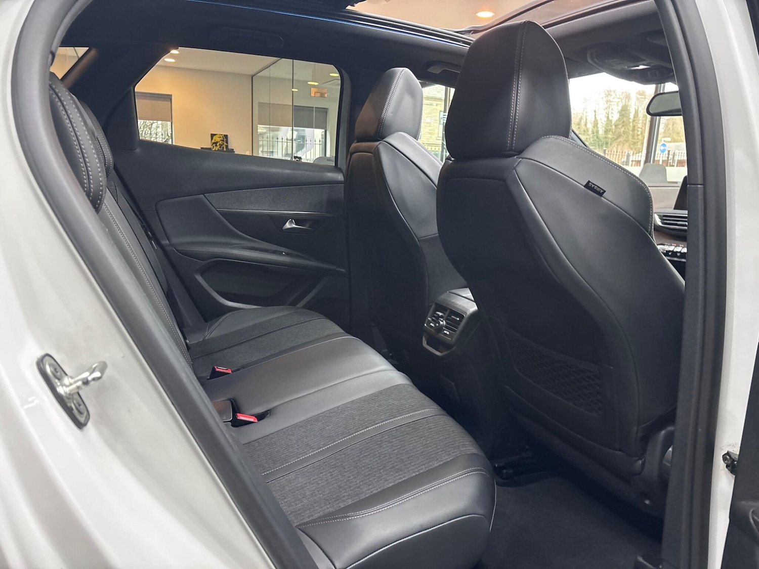 Used Peugeot 3008 2019 for sale - 77612530: Photo 25