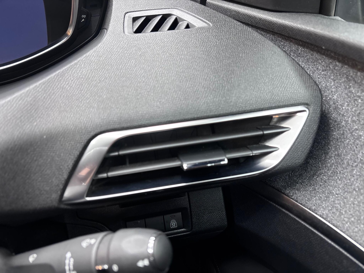 Used Peugeot 3008 2019 for sale - 77612530: Photo 32