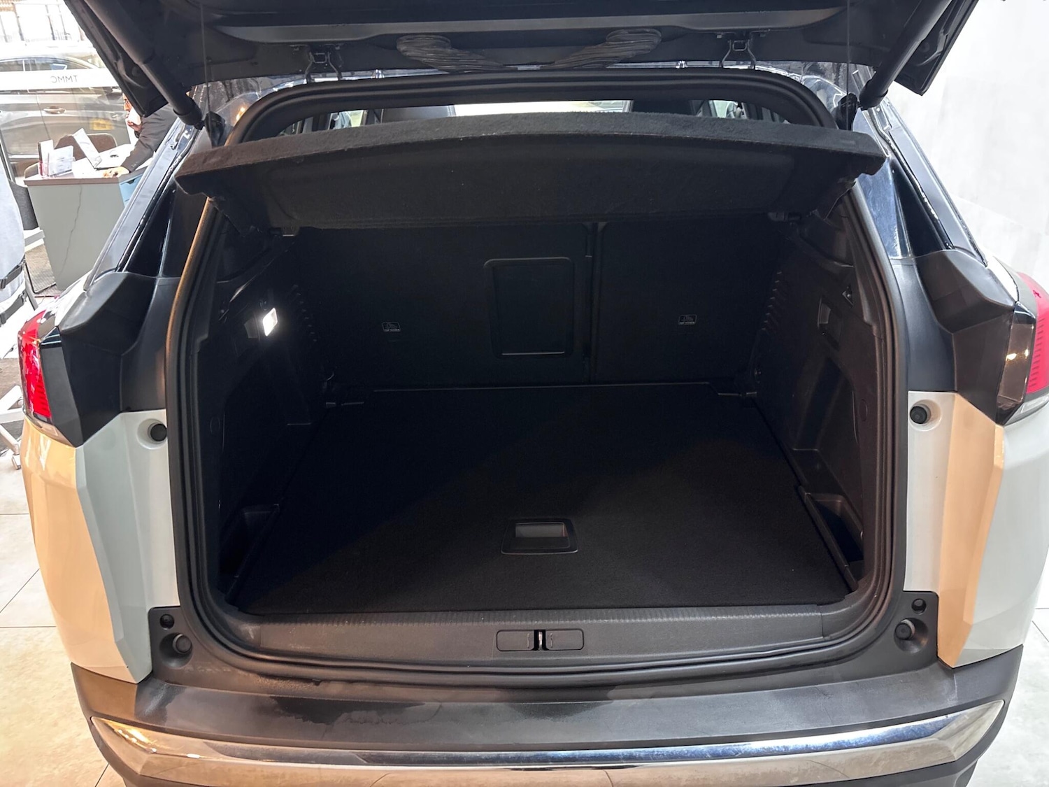 Used Peugeot 3008 2019 for sale - 77612530: Photo 42