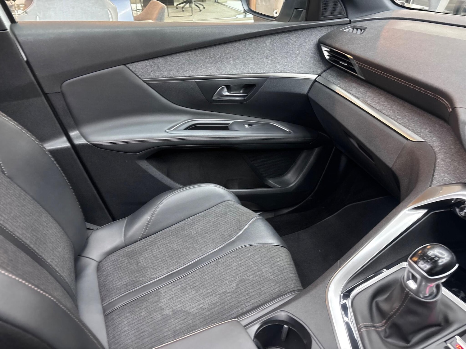 Used Peugeot 3008 2019 for sale - 77612530: Photo 48