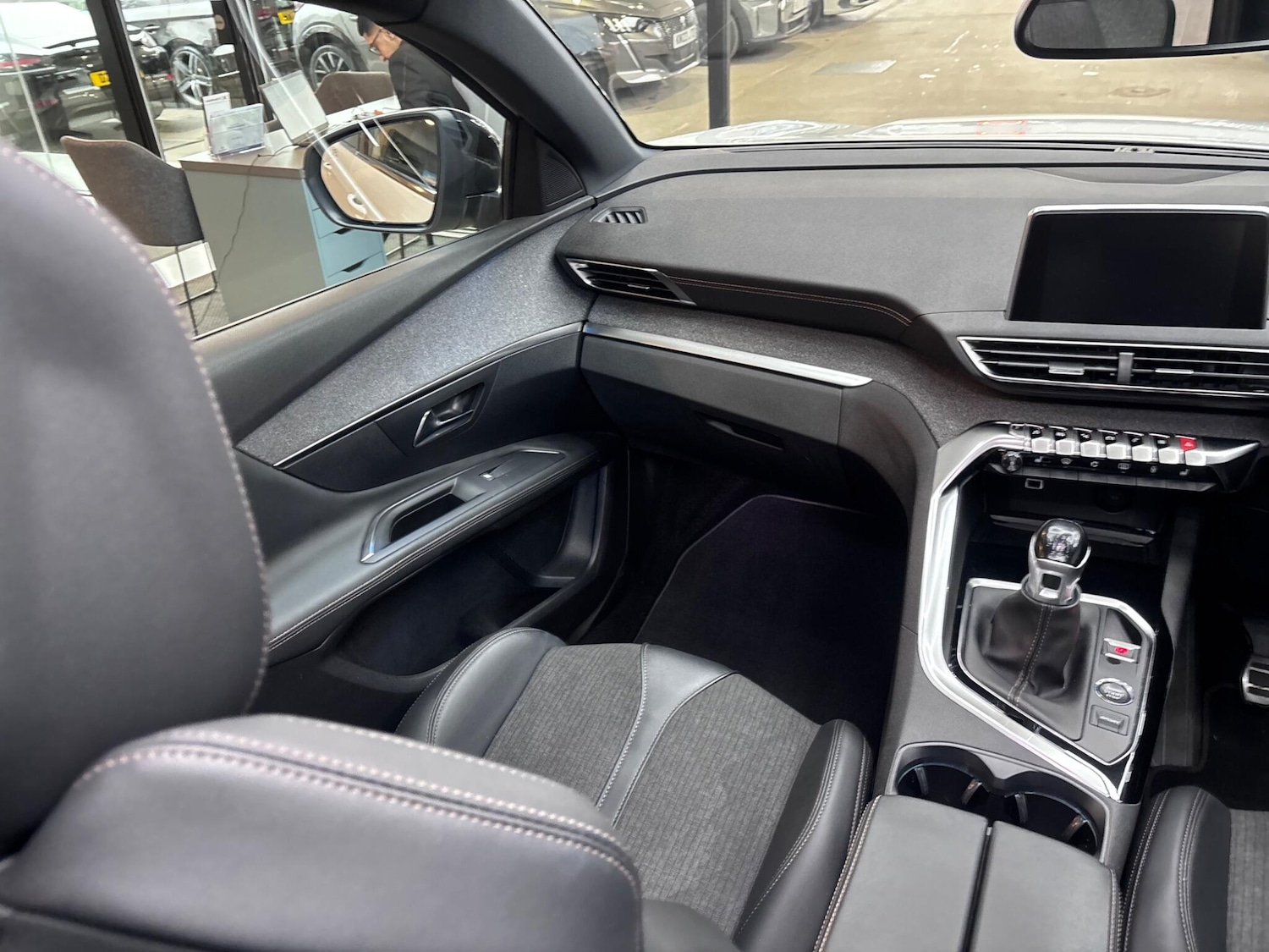 Used Peugeot 3008 2019 for sale - 77612530: Photo 60