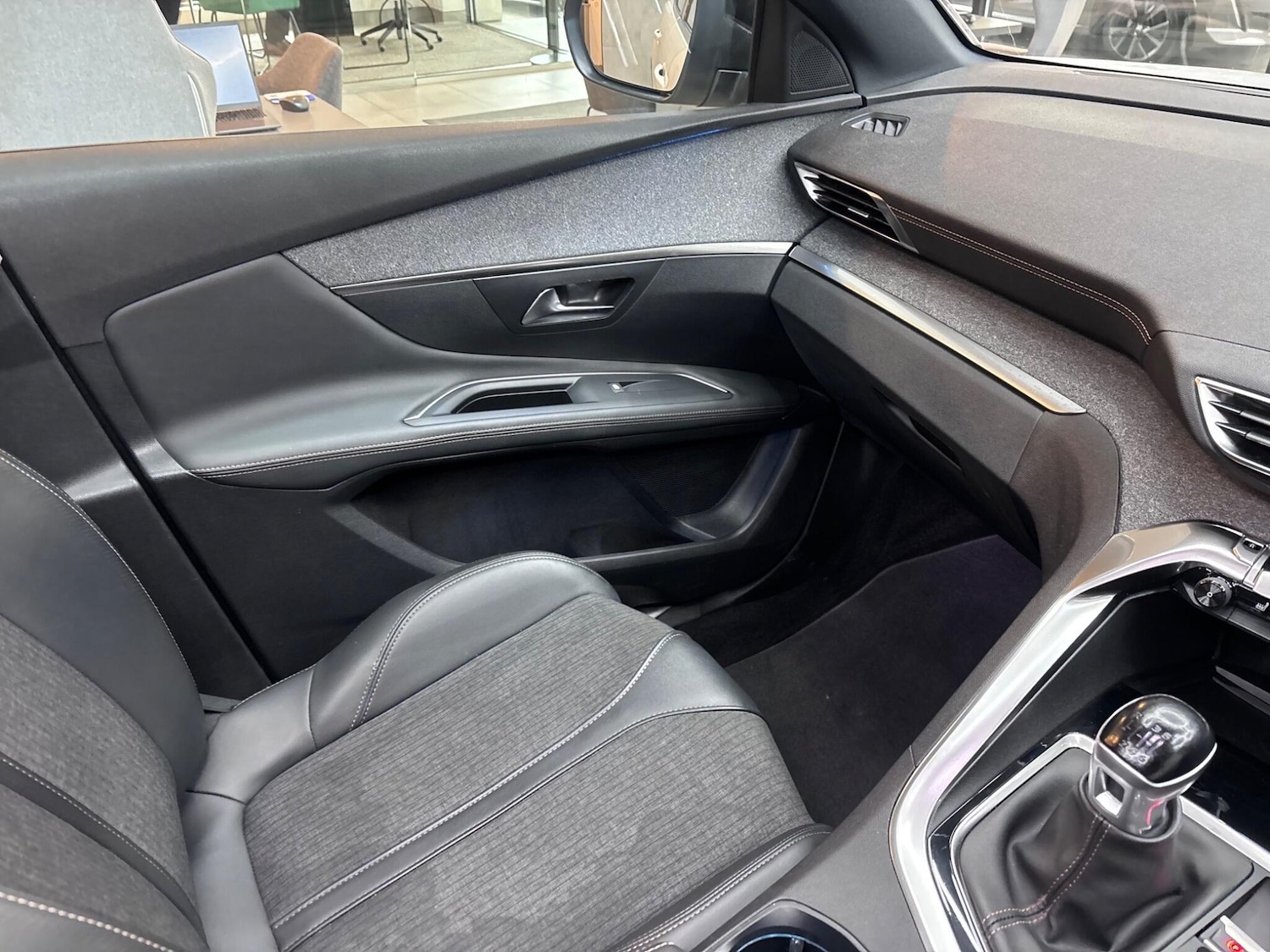 Used Peugeot 3008 2019 for sale - 77612530: Photo 71