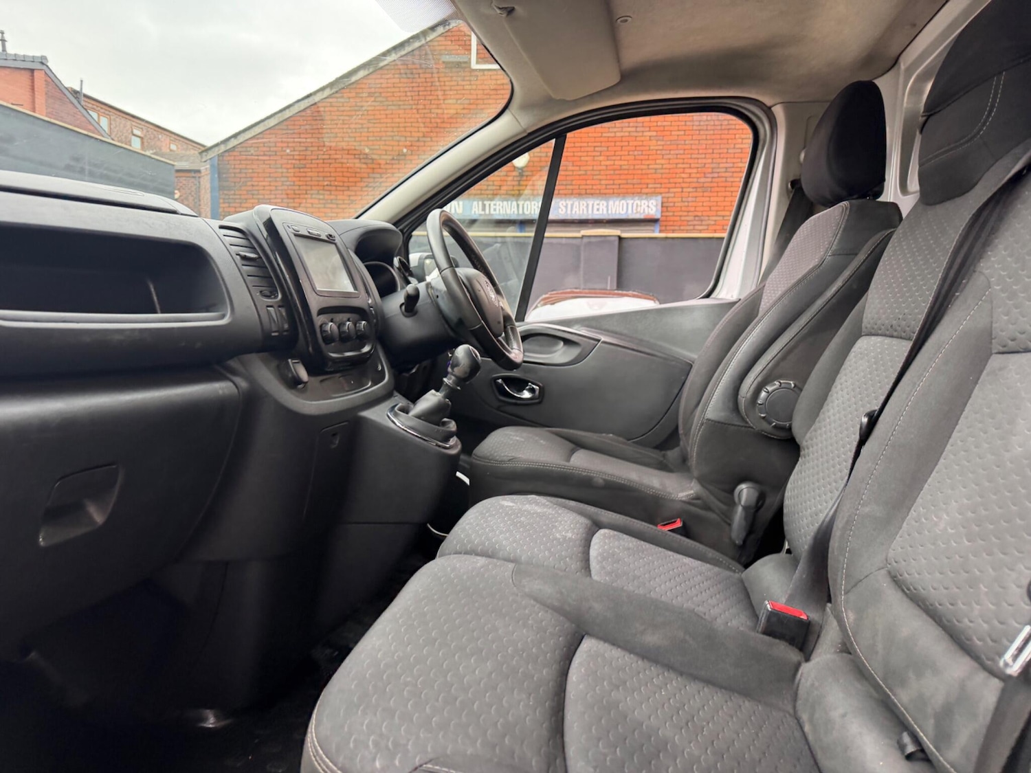 Used Vauxhall Vivaro 2016 for sale - 77550484: Photo 40