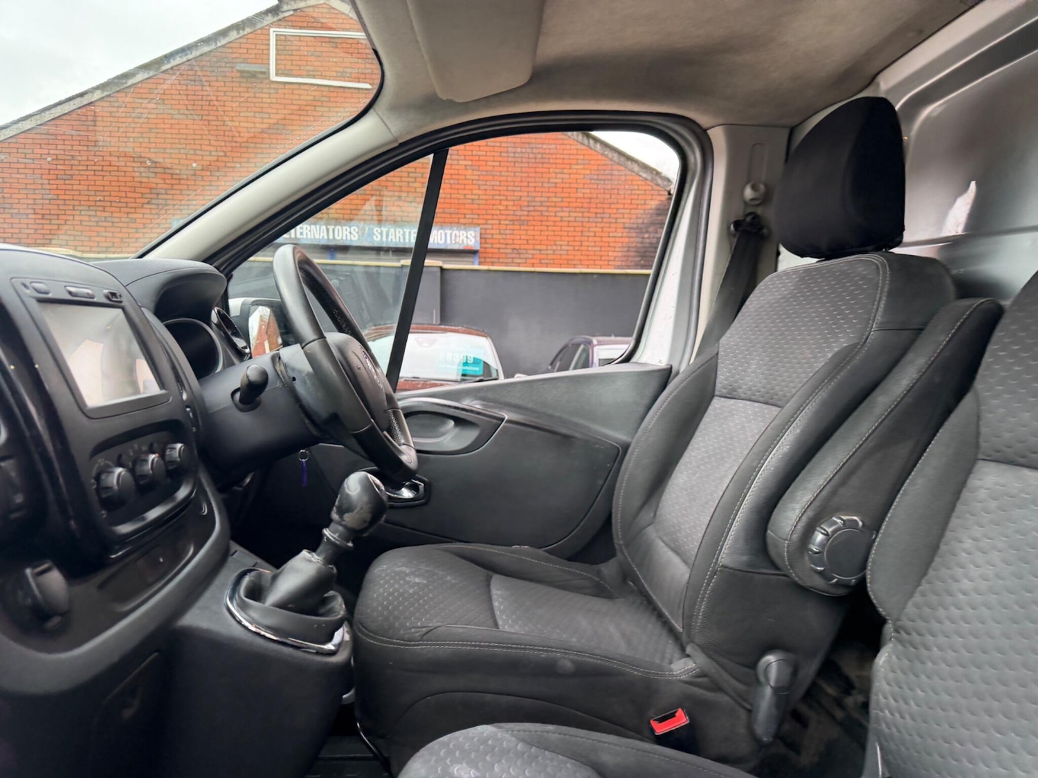 Used Vauxhall Vivaro 2016 for sale - 77550484: Photo 61