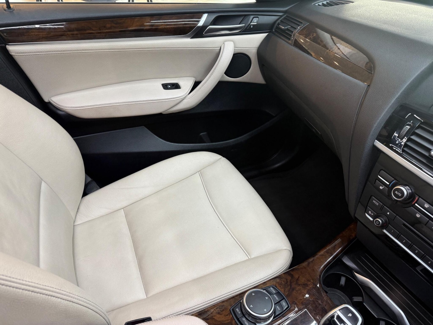 Used BMW X3 2015 for sale - 76380828: Photo 55