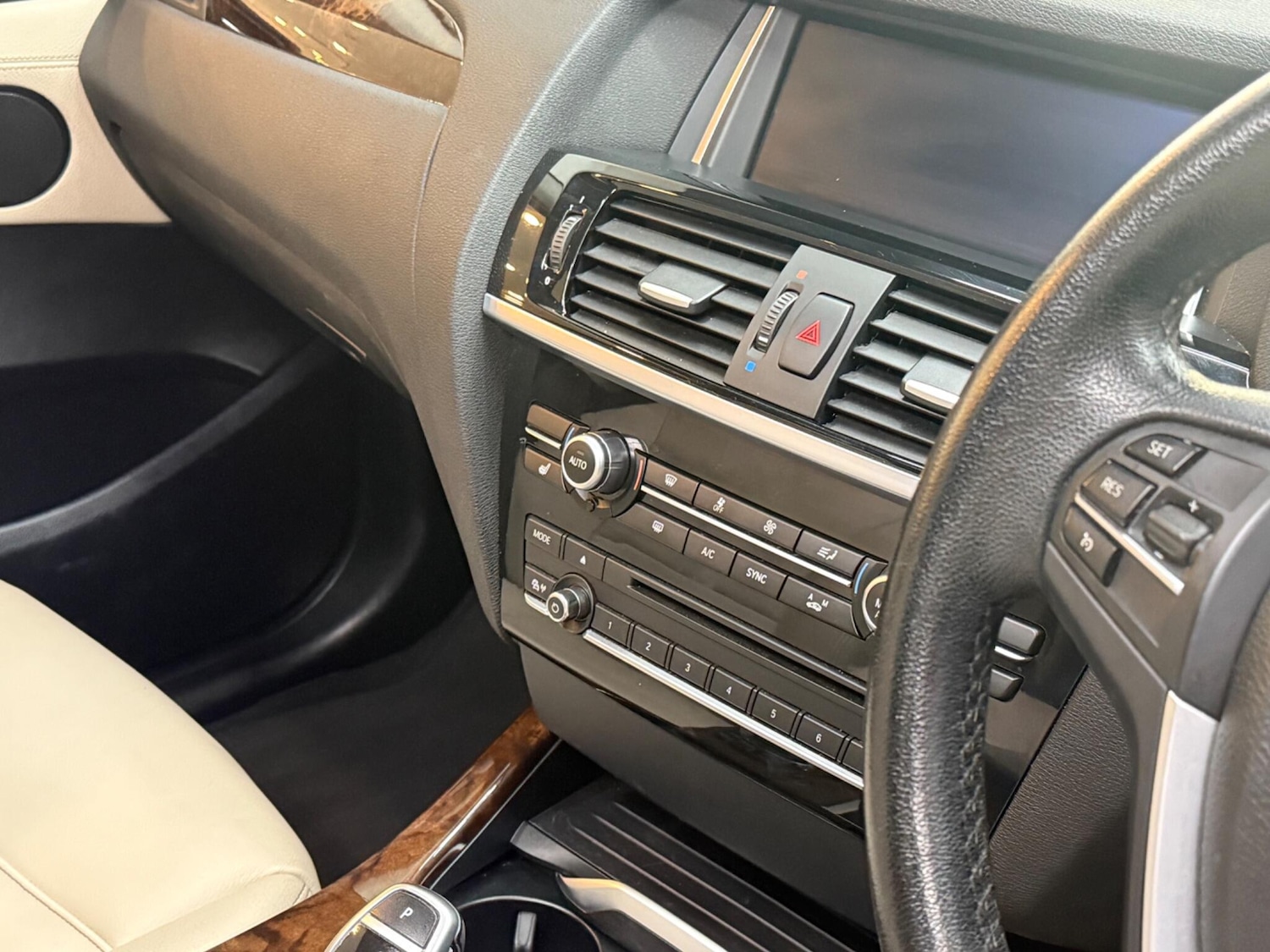 Used BMW X3 2015 for sale - 76380828: Photo 65