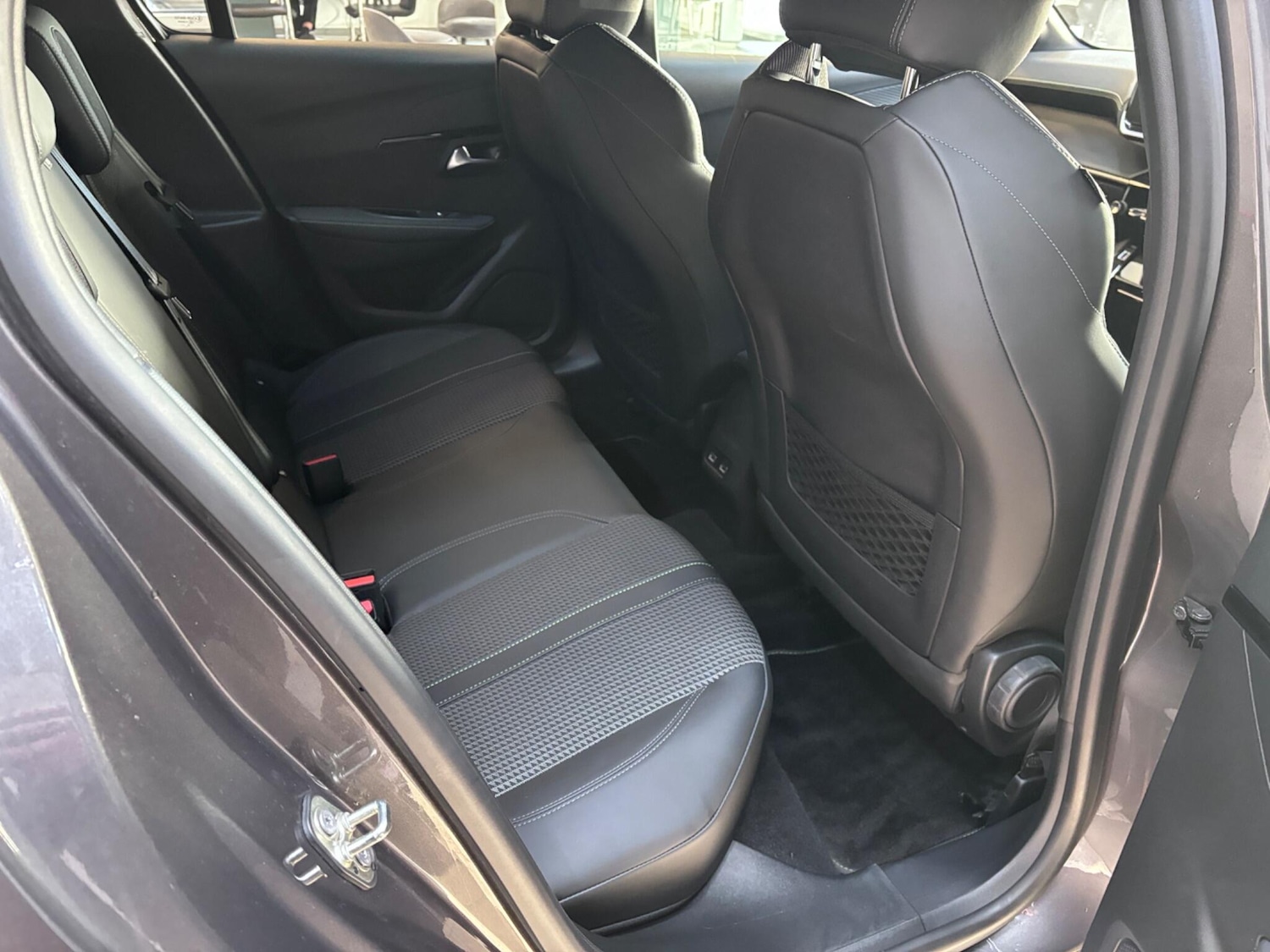 Used Peugeot 208 2023 for sale - 77074130: Photo 22