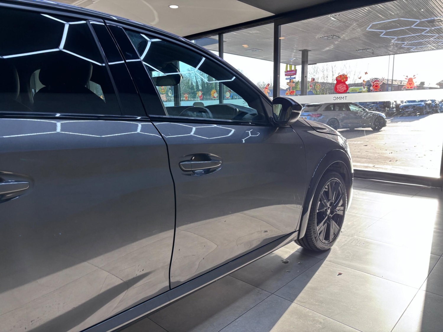 Used Peugeot 208 2023 for sale - 77074130: Photo 38