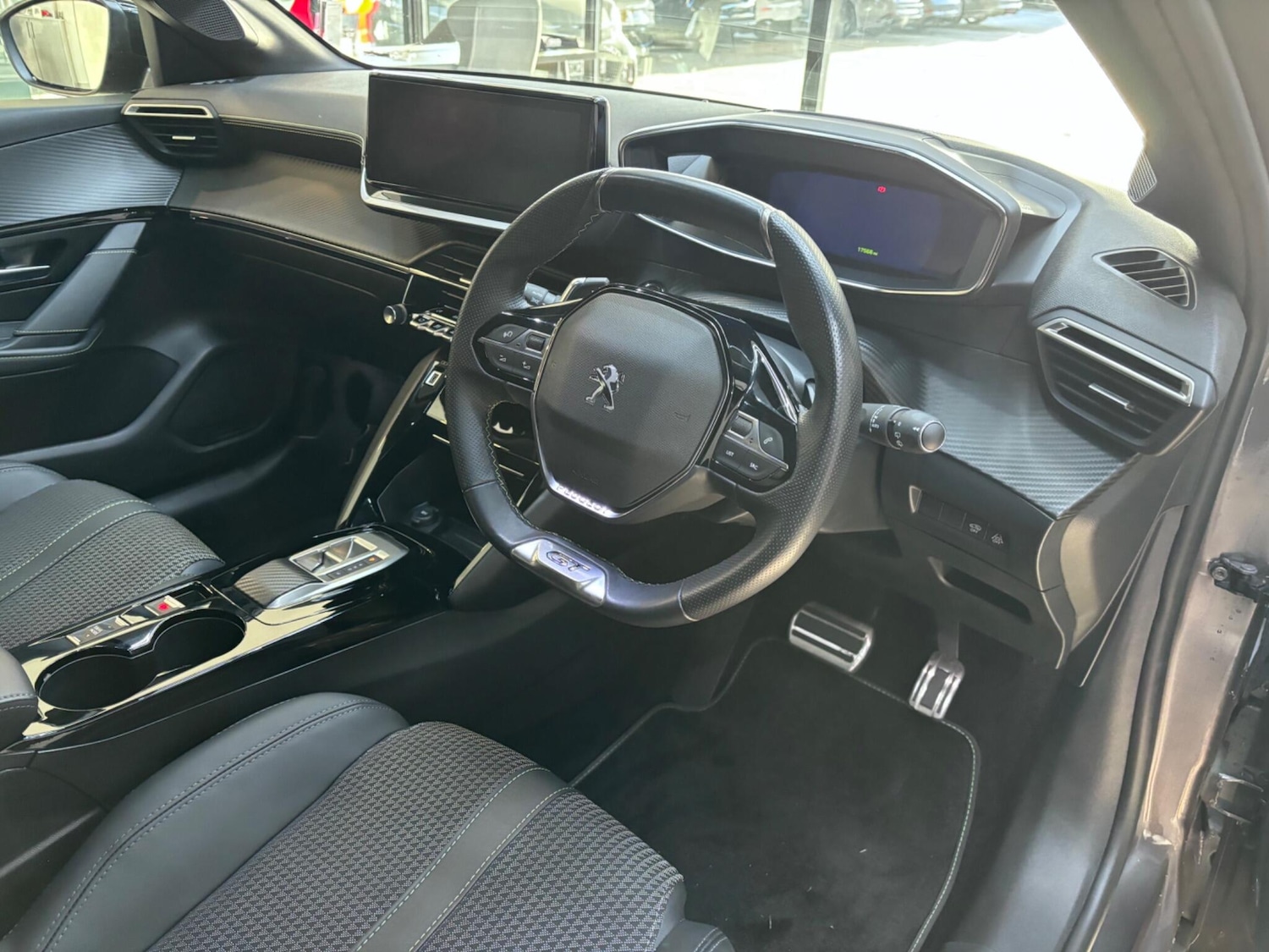 Used Peugeot 208 2023 for sale - 77074130: Photo 61