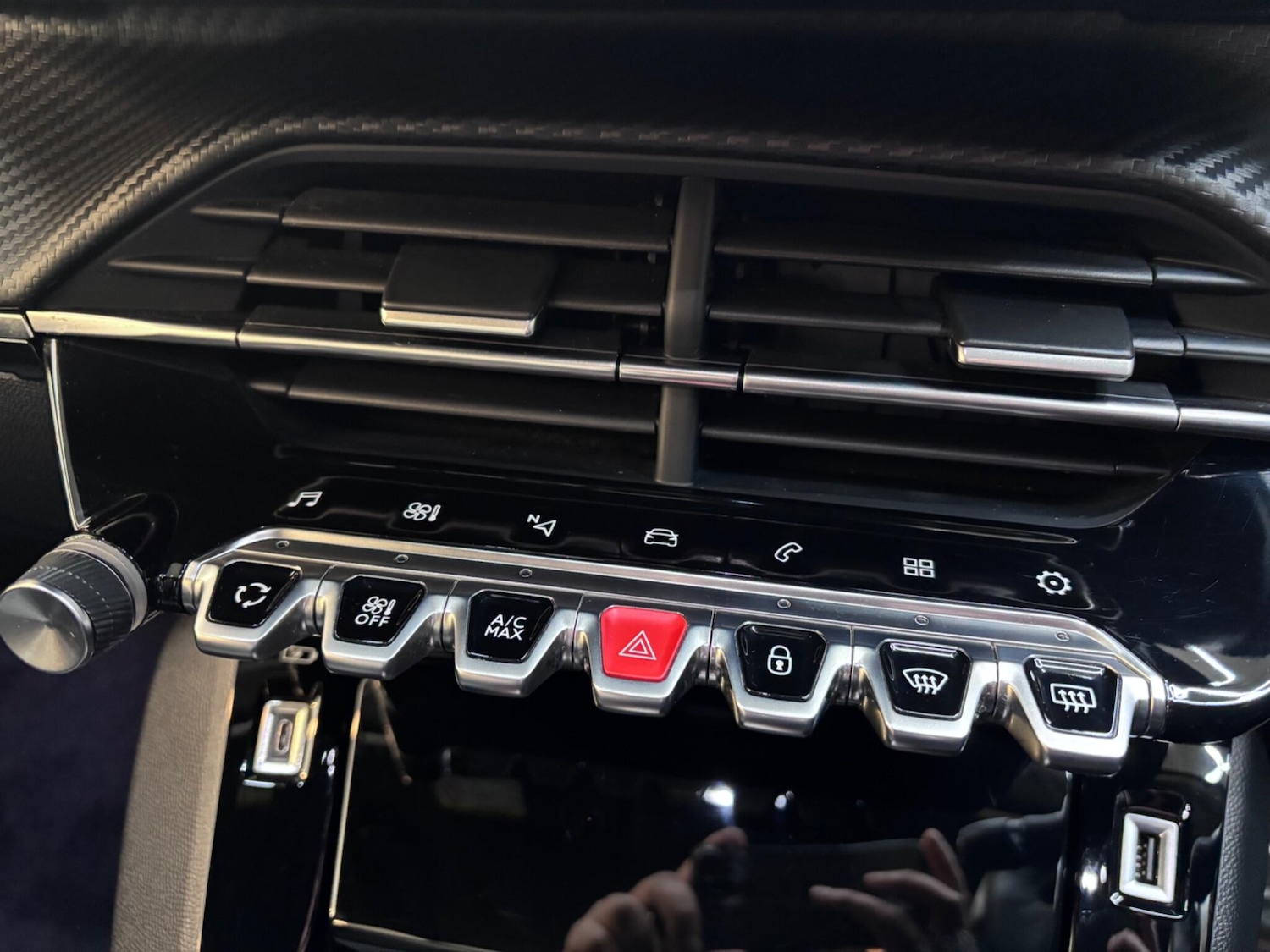 Used Peugeot 208 2023 for sale - 77074130: Photo 68