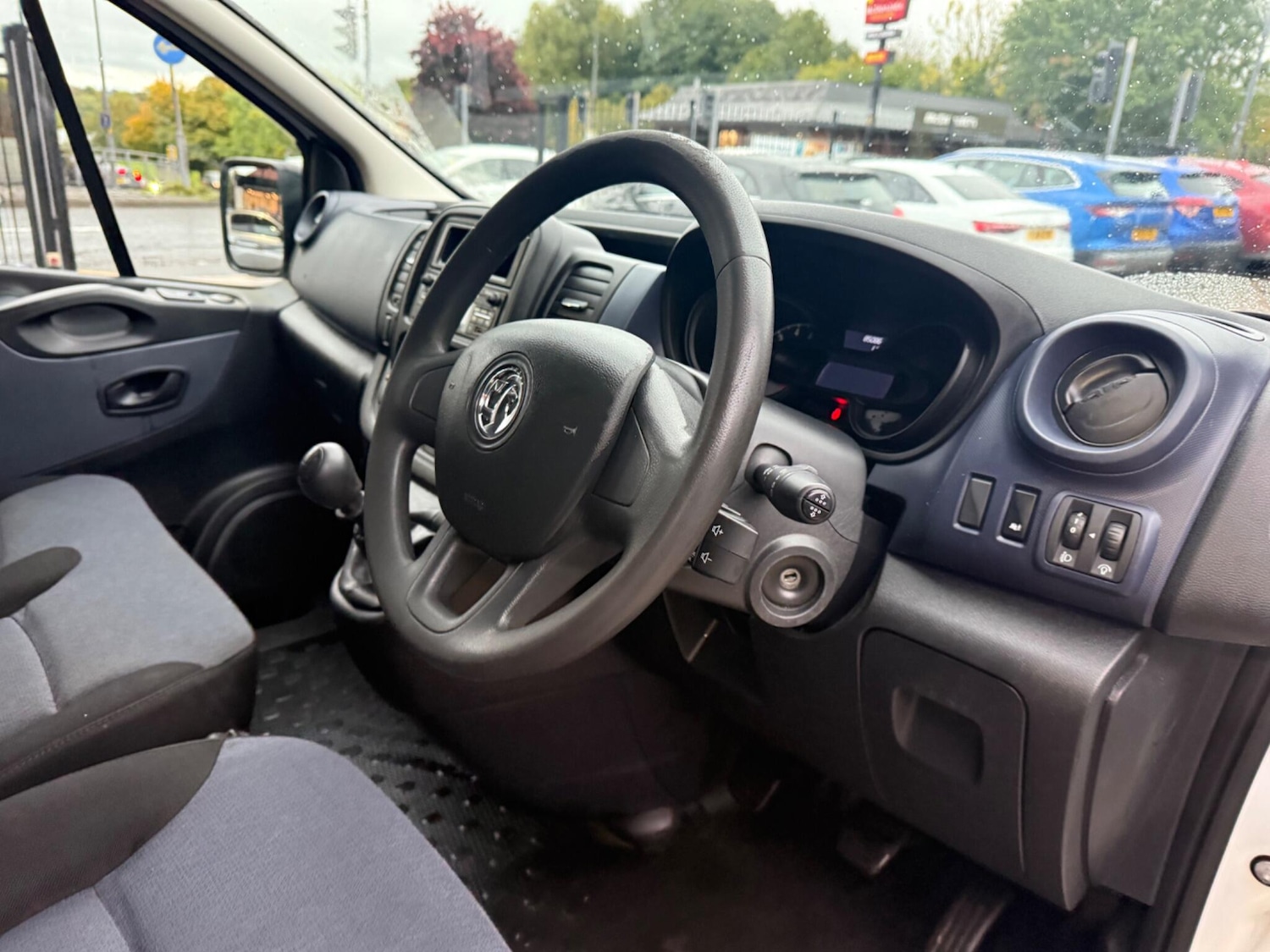 Used Vauxhall Vivaro 2016 for sale - 76175636: Photo 47