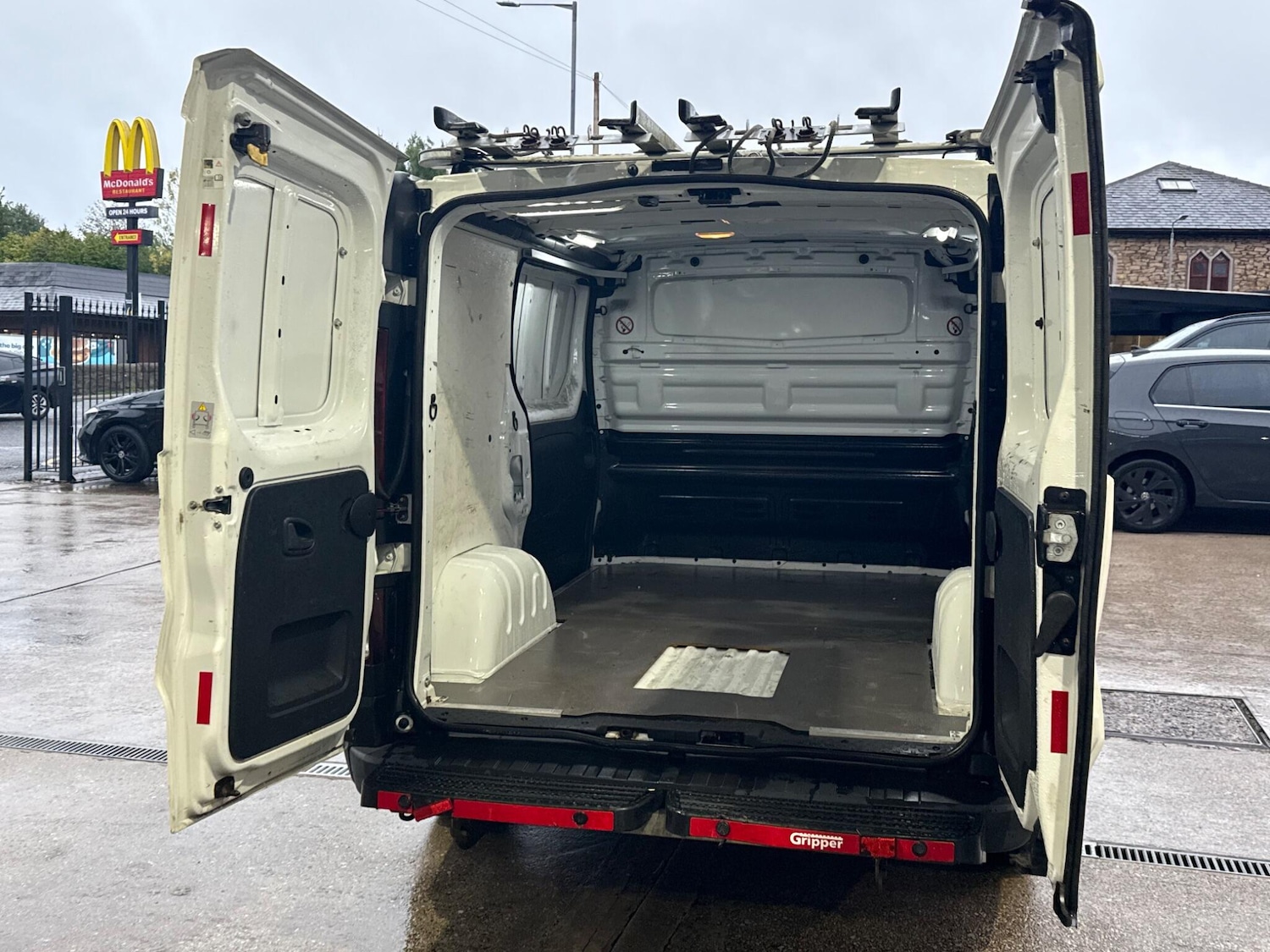 Used Vauxhall Vivaro 2016 for sale - 76175636: Photo 49