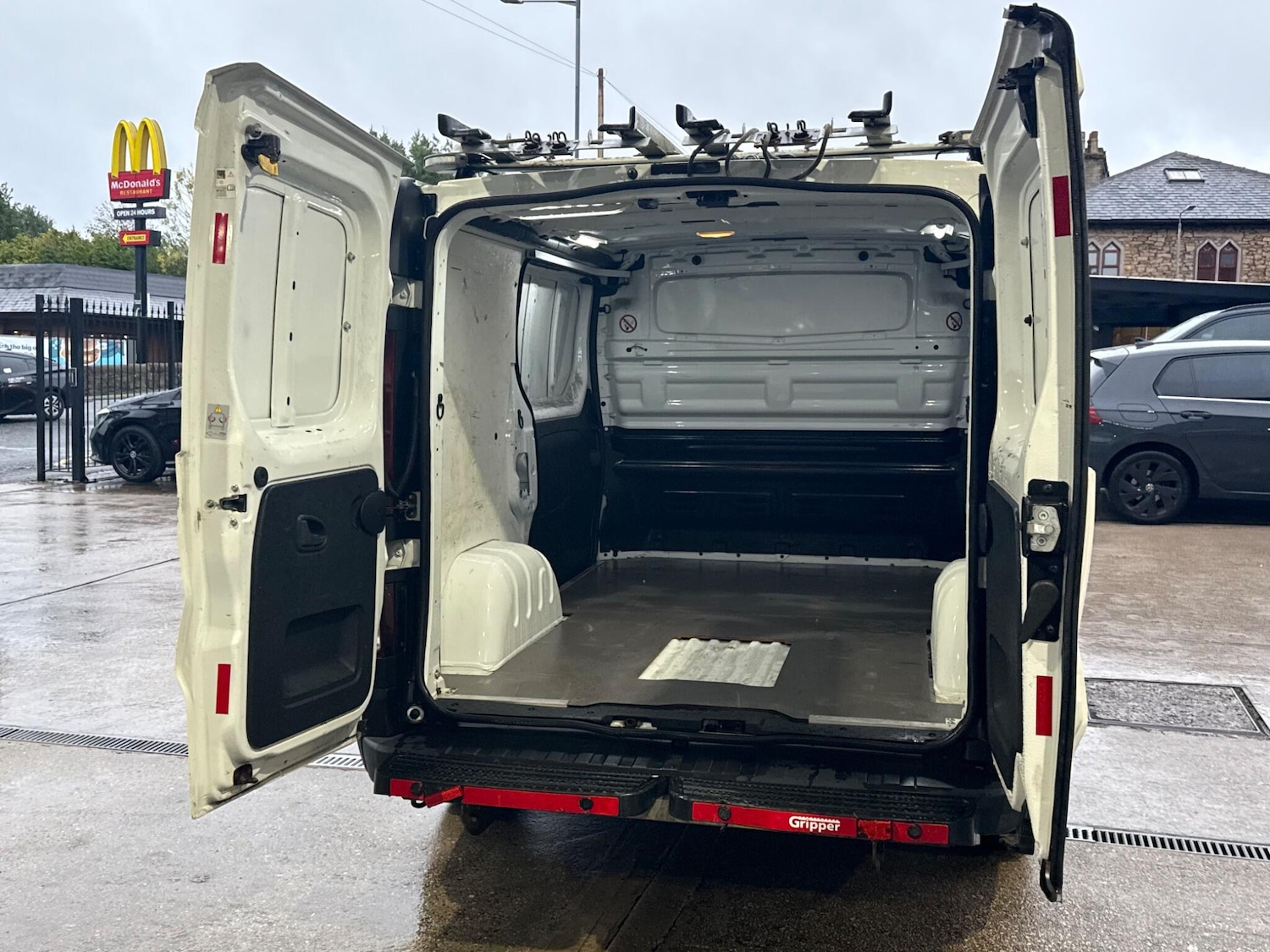 Used Vauxhall Vivaro 2016 for sale - 76175636: Photo 50