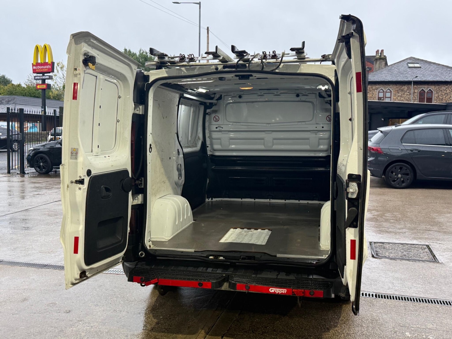 Used Vauxhall Vivaro 2016 for sale - 76175636: Photo 52