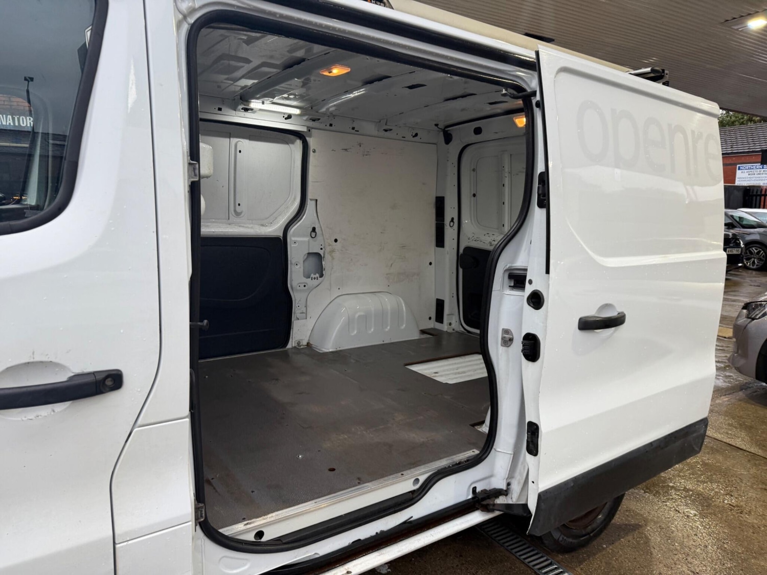 Used Vauxhall Vivaro 2016 for sale - 76175636: Photo 60