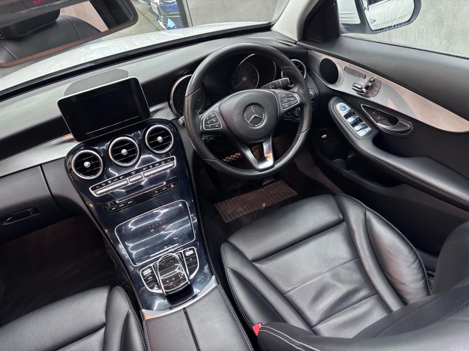 Used Mercedes-Benz C Class 2016 for sale - 77091133: Photo 15