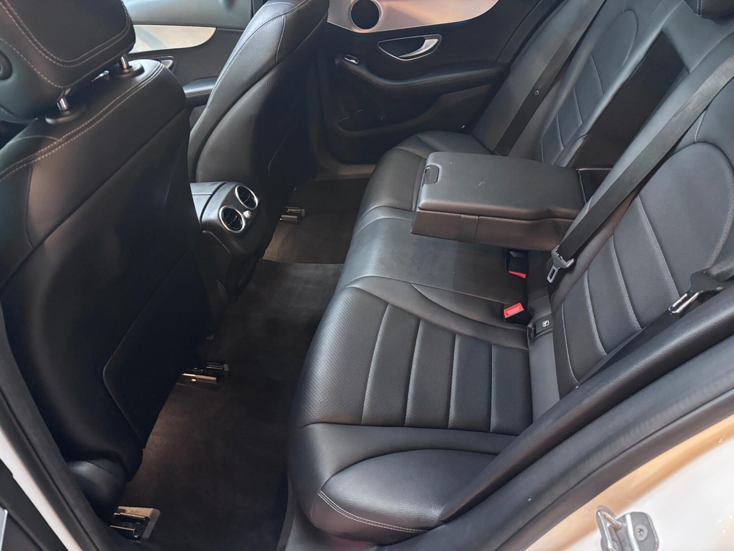 Used Mercedes-Benz C Class 2016 for sale - 77091133: Photo 26