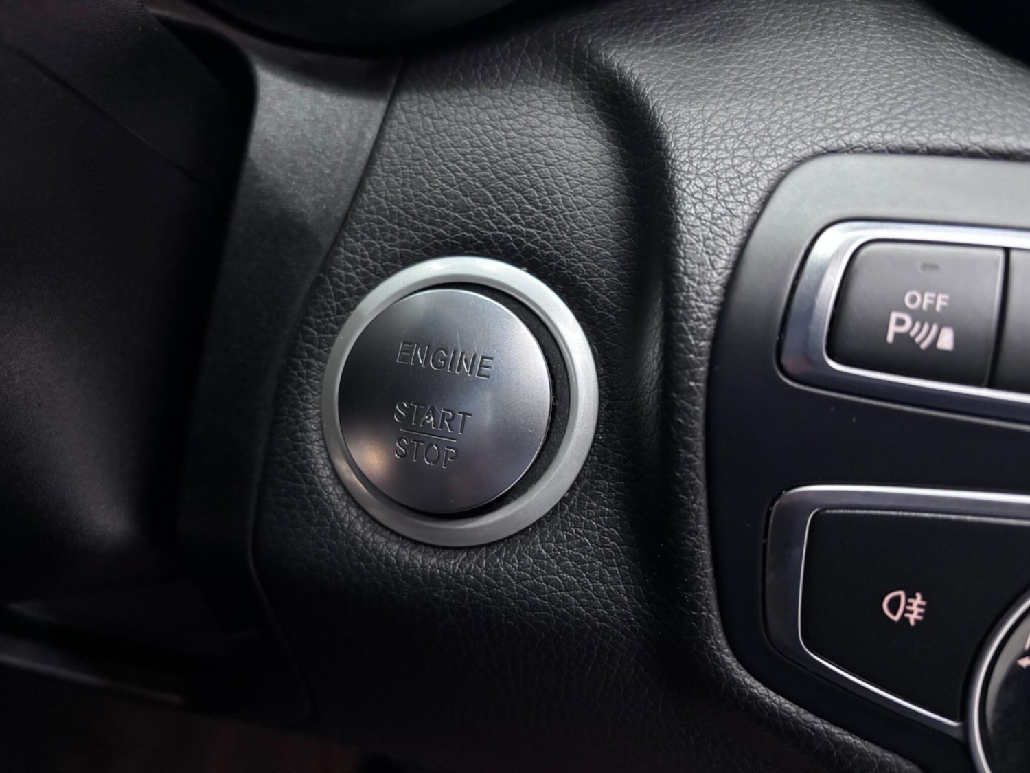 Used Mercedes-Benz C Class 2016 for sale - 77091133: Photo 33