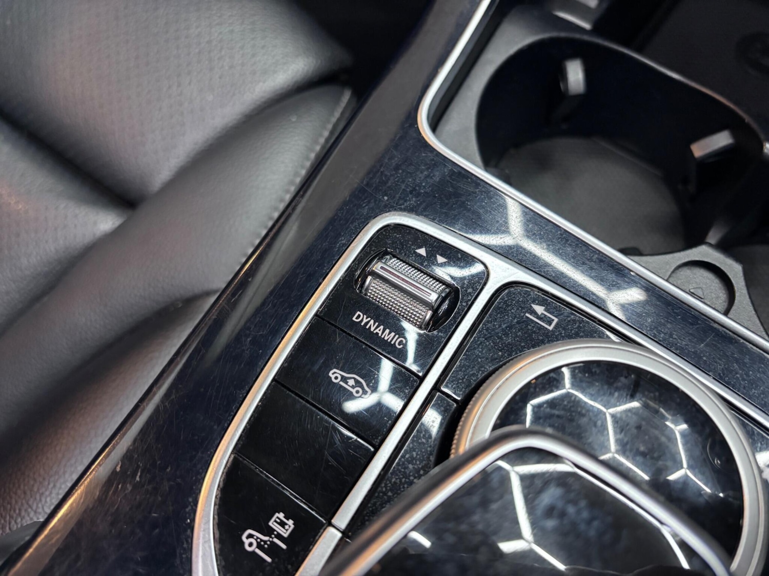 Used Mercedes-Benz C Class 2016 for sale - 77091133: Photo 35