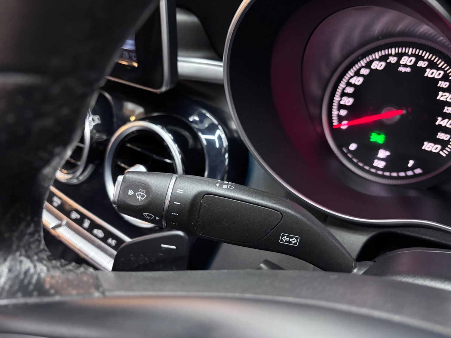 Used Mercedes-Benz C Class 2016 for sale - 77091133: Photo 50